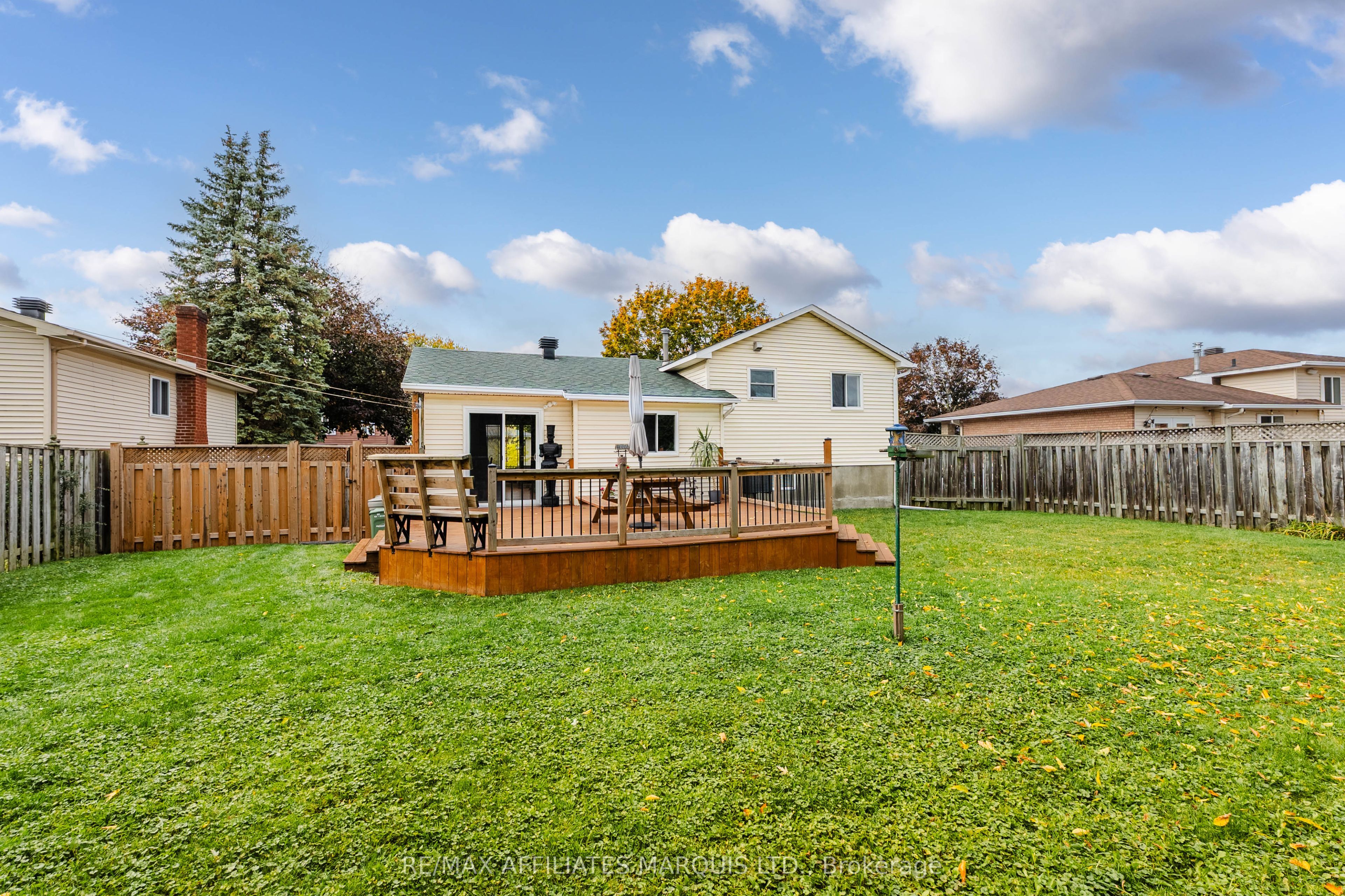 361 Angela Crescent Property Photo 41