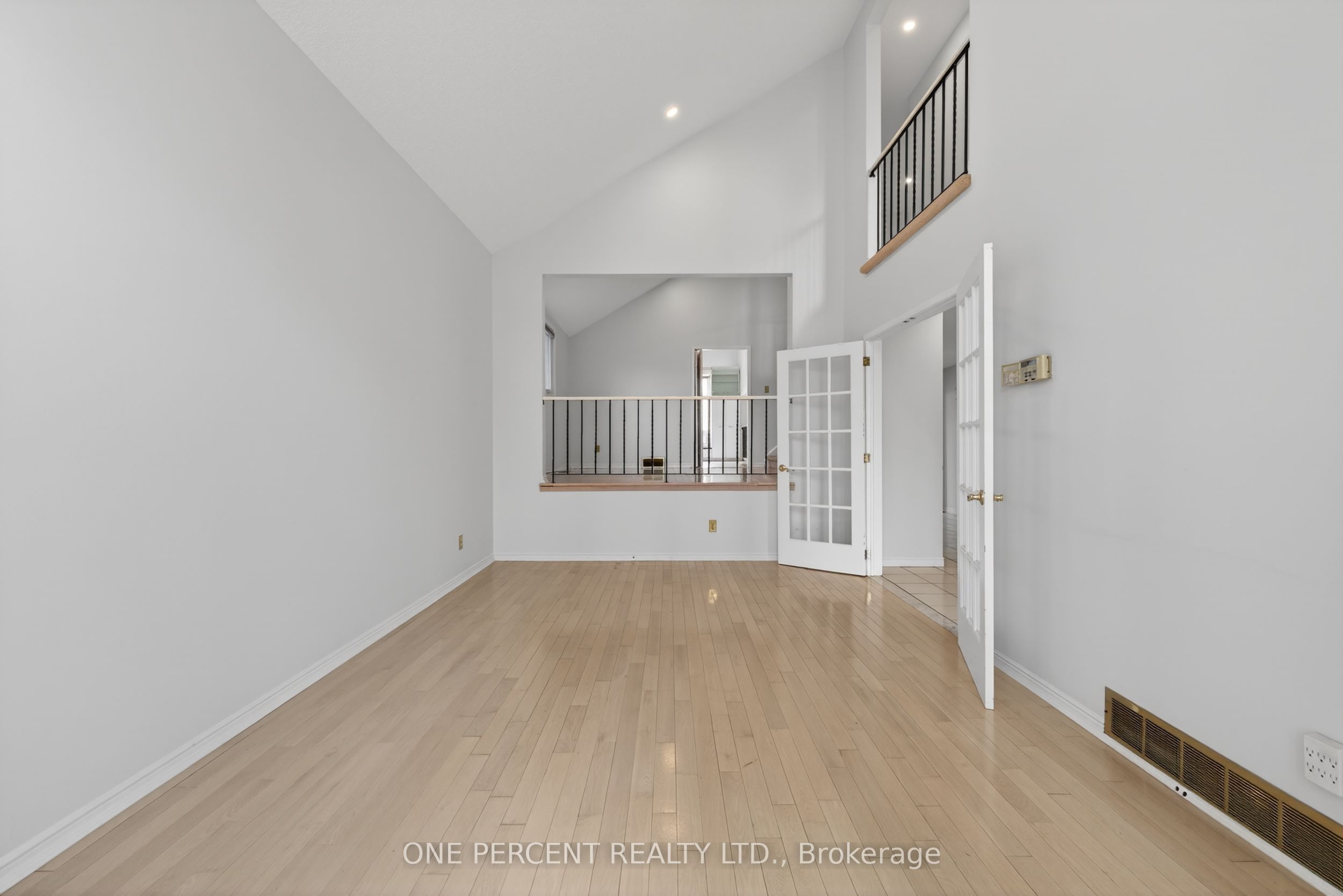 6343 Mattice Avenue Property Photo 7