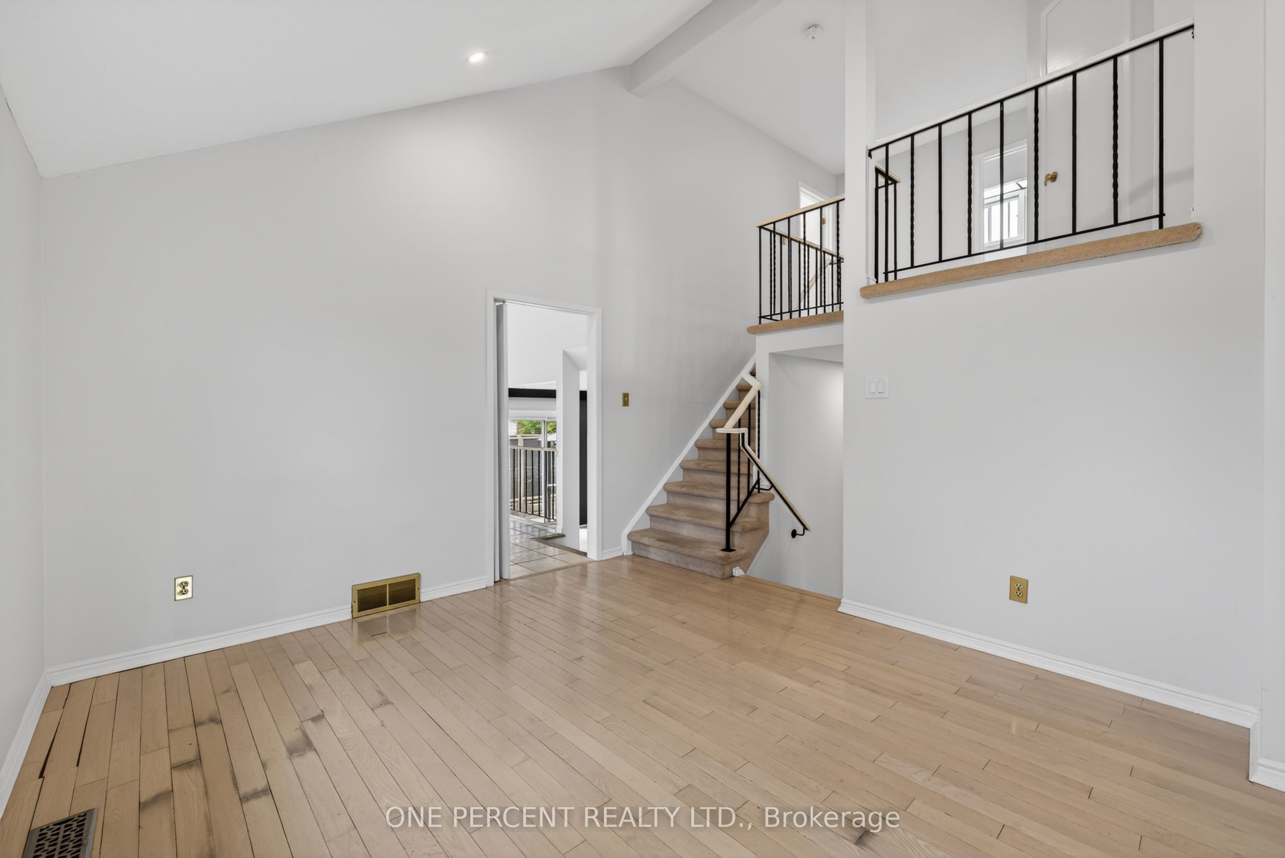 6343 Mattice Avenue Property Photo 13