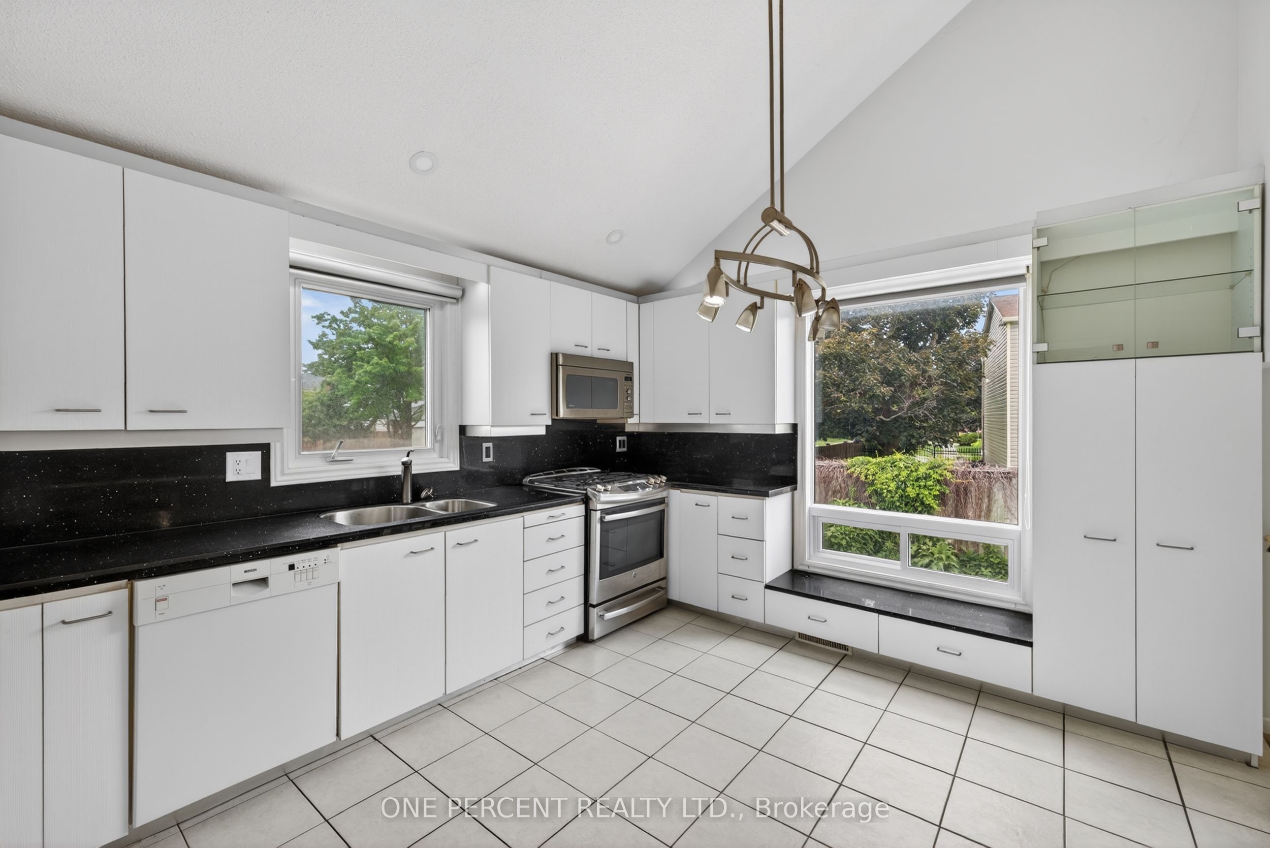 6343 Mattice Avenue Property Photo 15