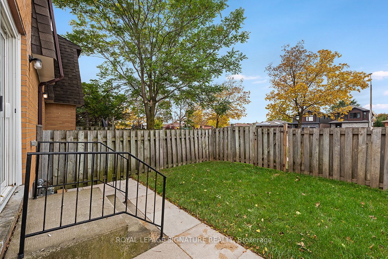 20 Anna Capri Drive 3 Property Photo 4