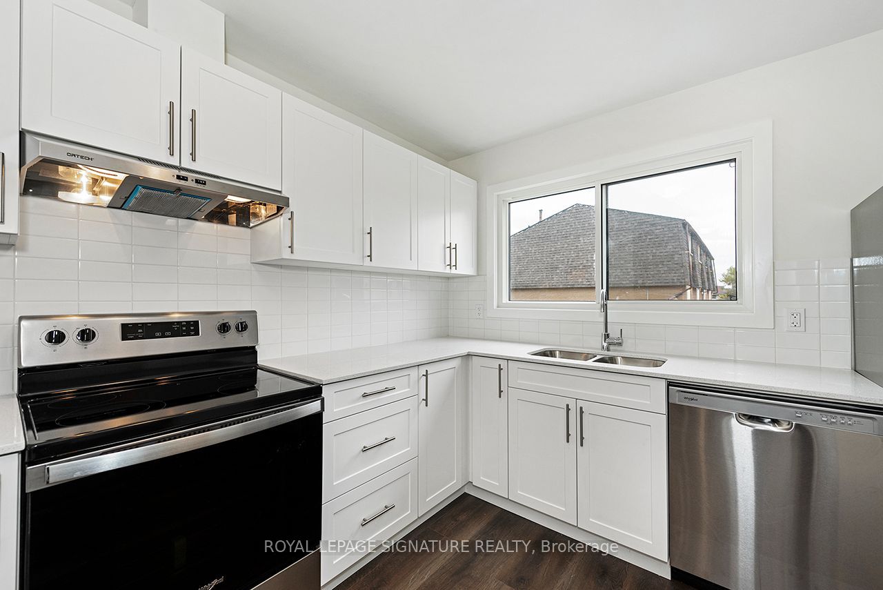 20 Anna Capri Drive 3 Property Photo 15