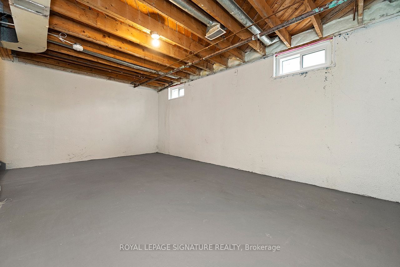 20 Anna Capri Drive 3 Property Photo 32