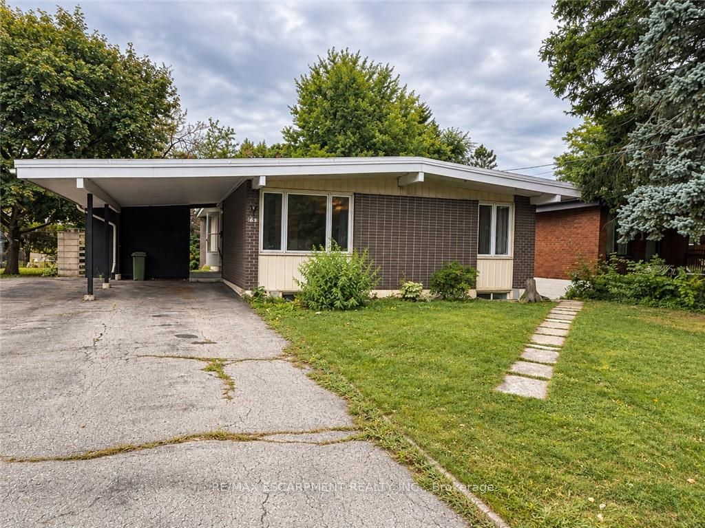 63 Sanatorium Road Upper Property Photo 1