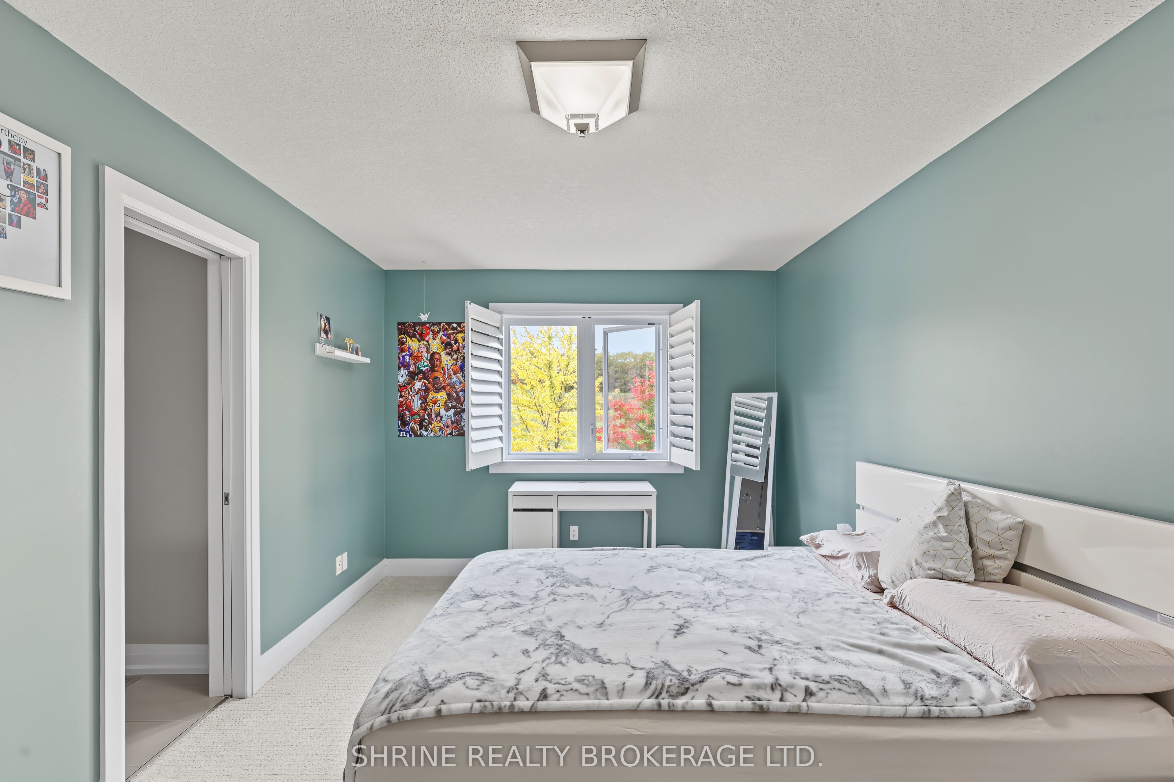 977 Longworth Road Property Photo 26