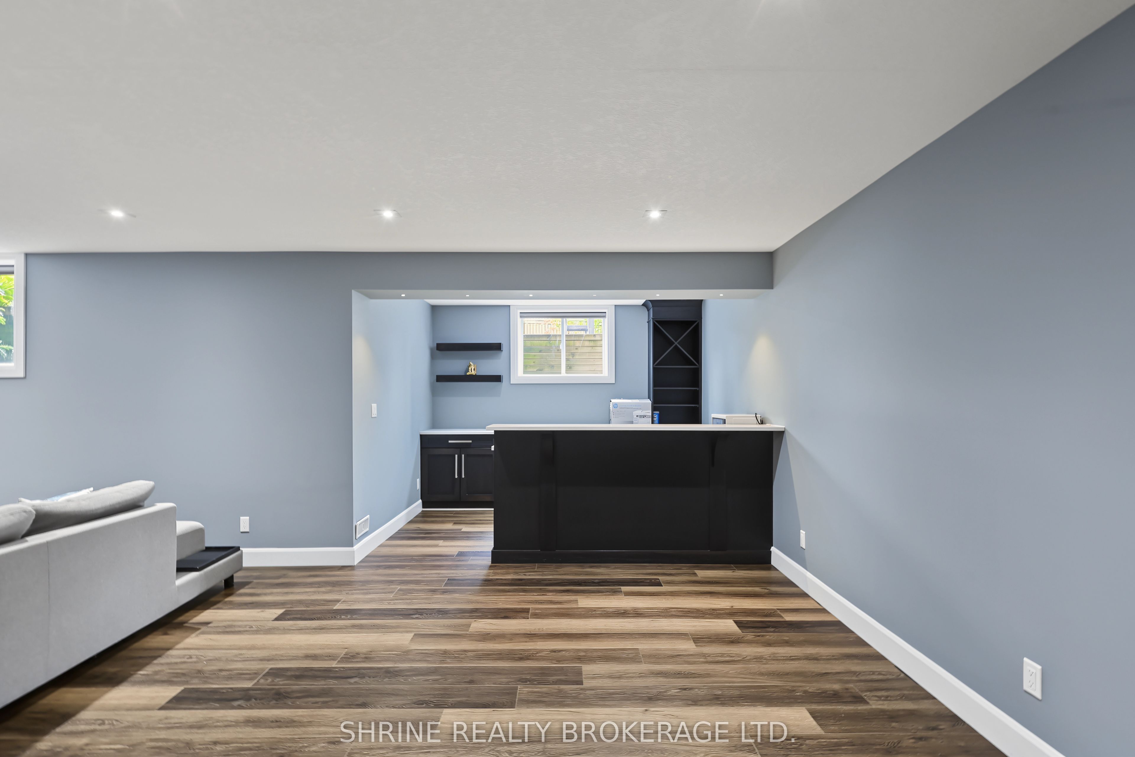977 Longworth Road Property Photo 36