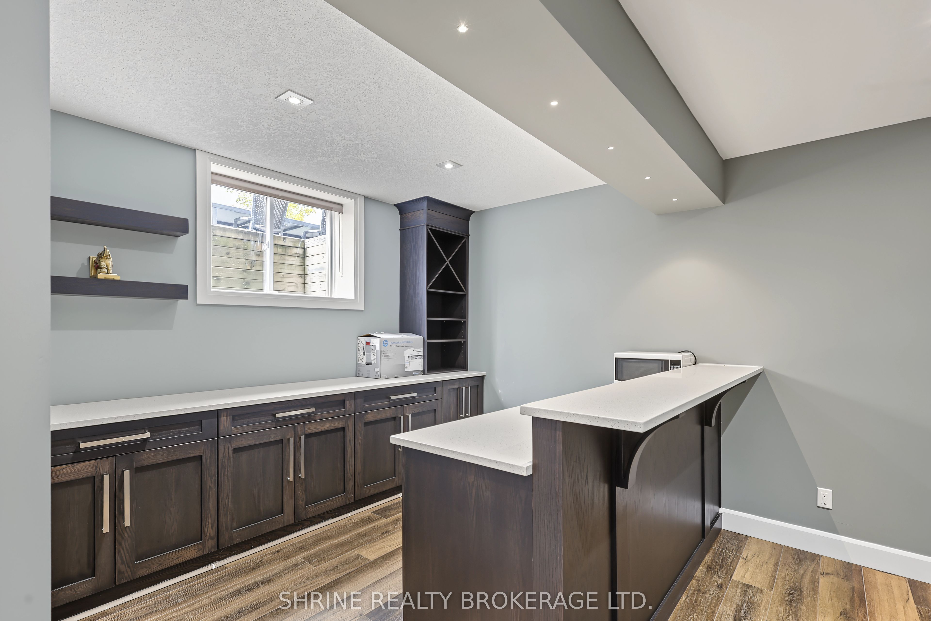 977 Longworth Road Property Photo 37