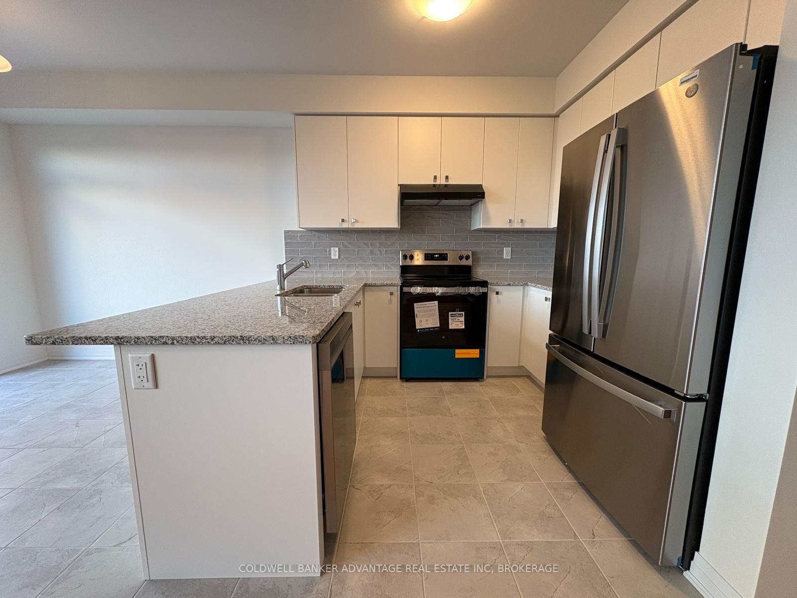 216 Port Crescent Property Photo 6