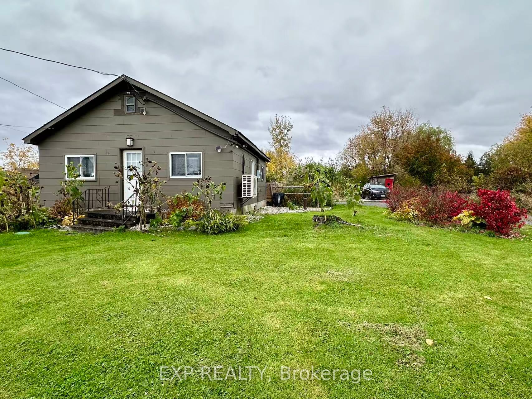 460 River Road Property Photo 6