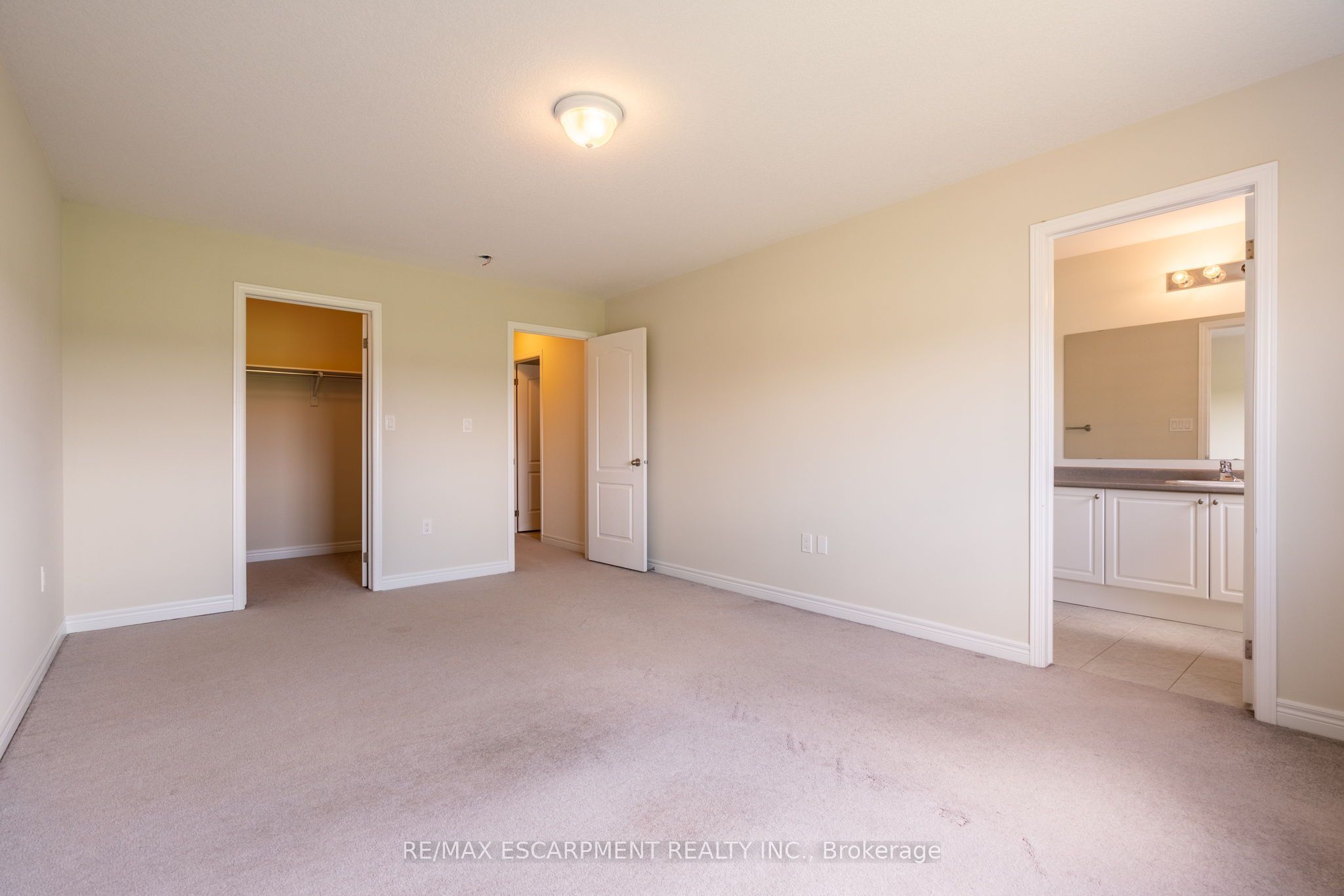 175 Lormont Boulevard Property Photo 38