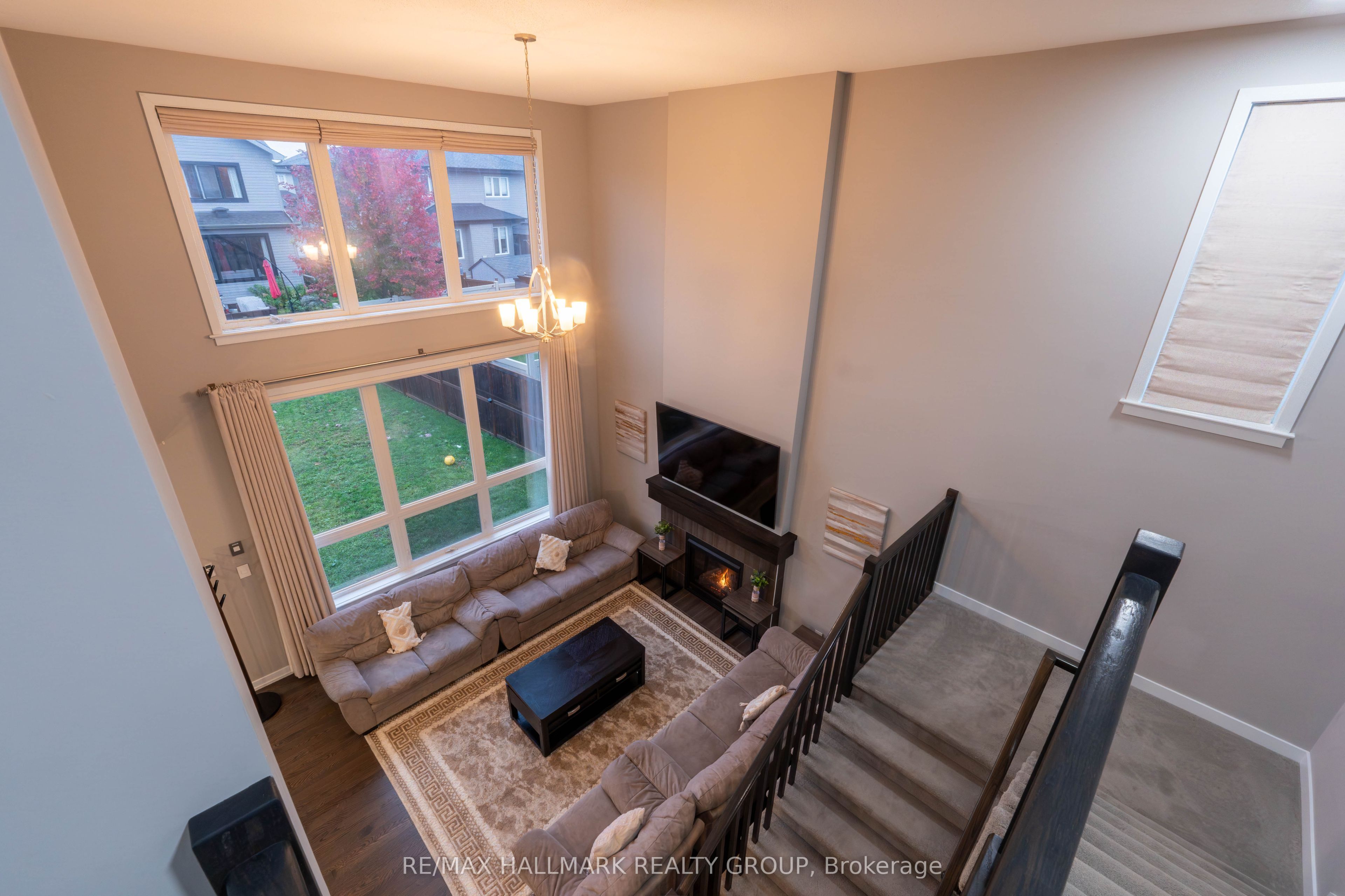 305 Oxer Place S Property Photo 15