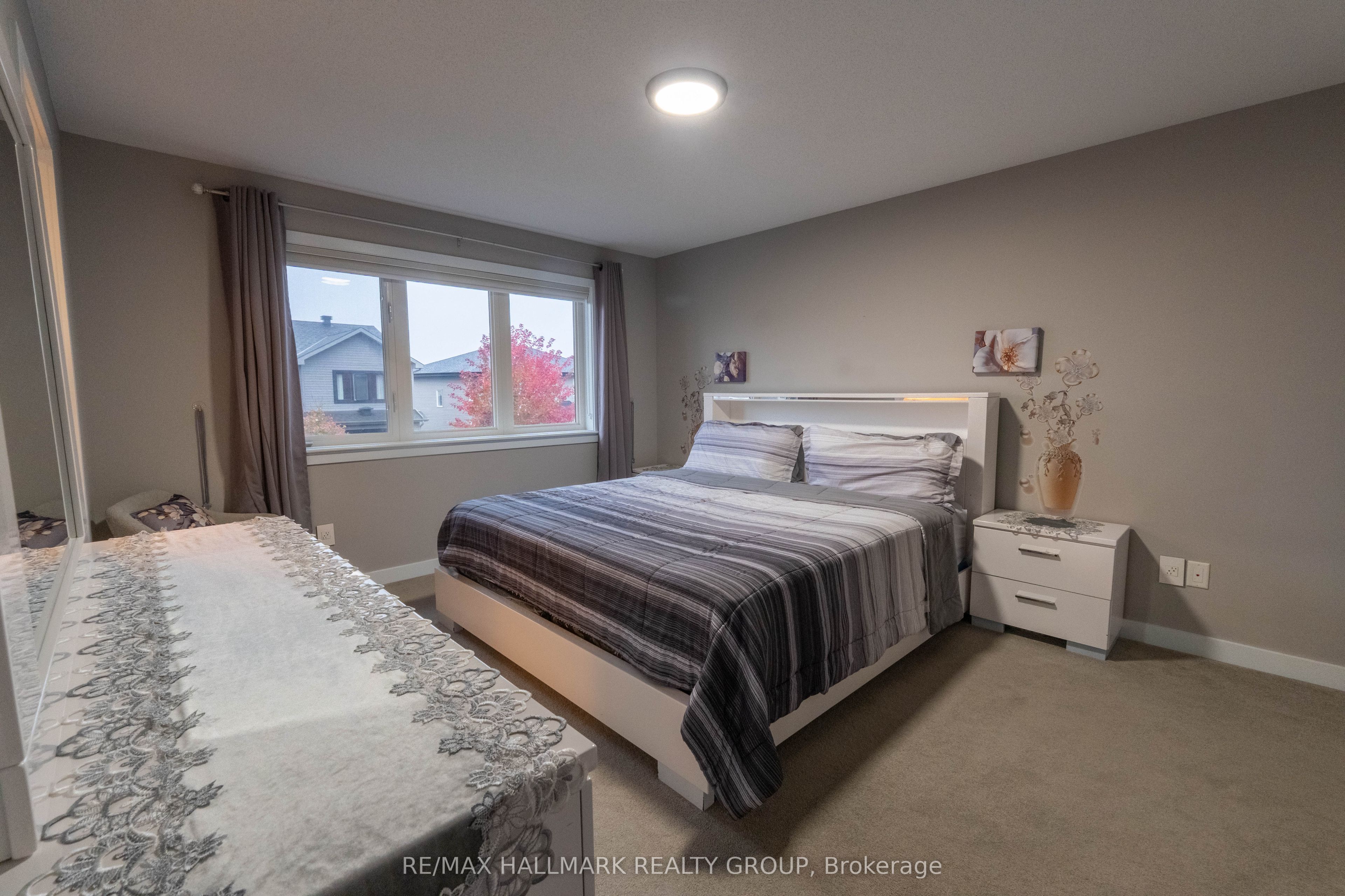 305 Oxer Place S Property Photo 16