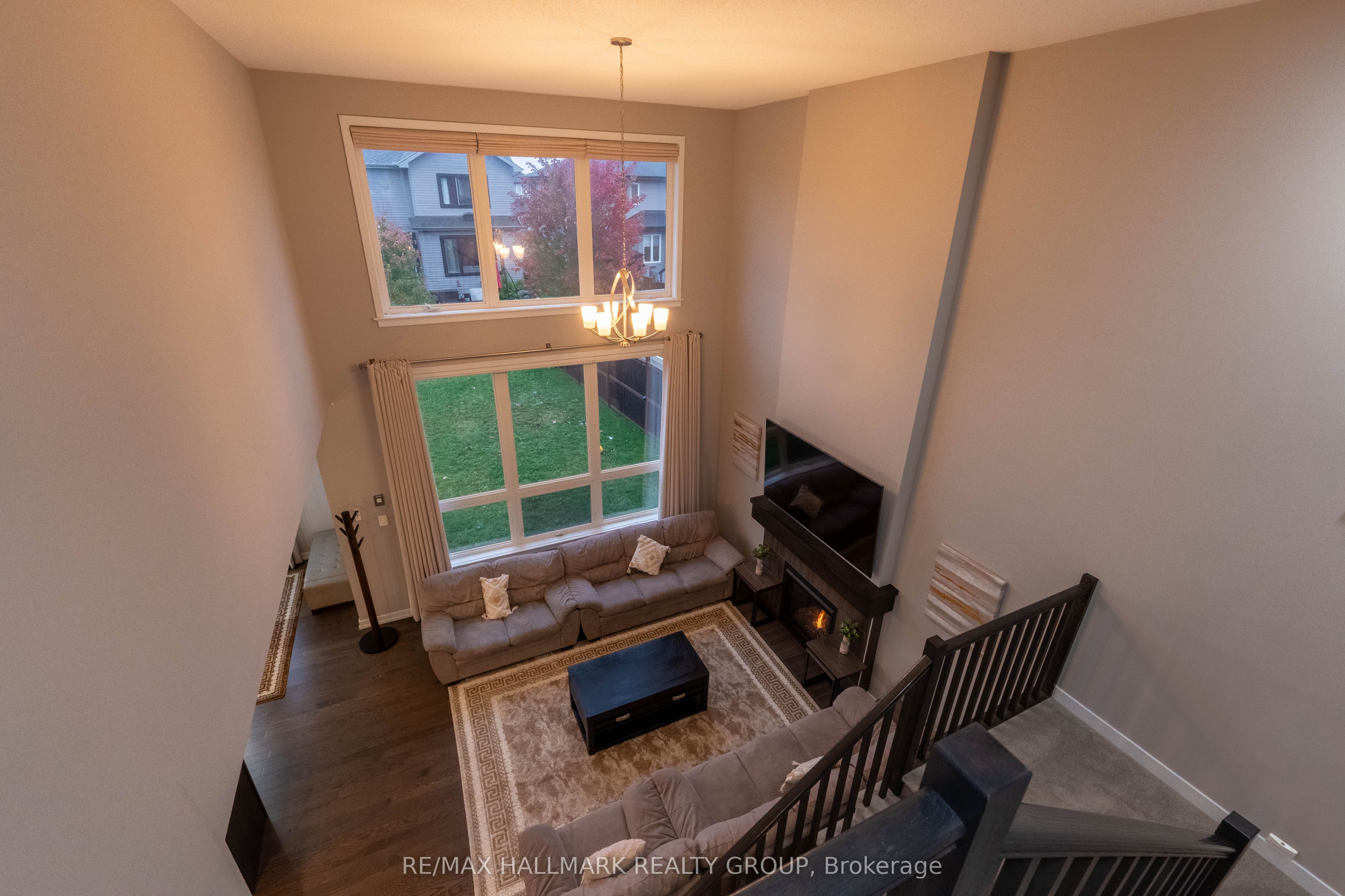 305 Oxer Place S Property Photo 29