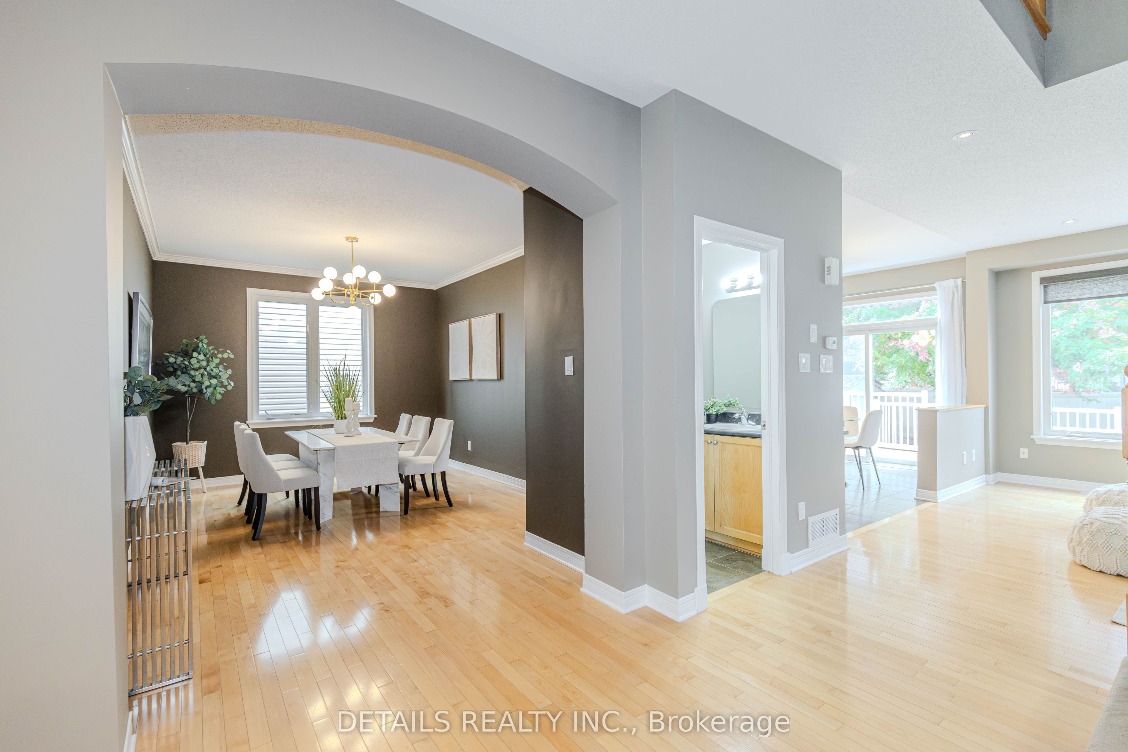 703 Kilmar Crescent Property Photo 10
