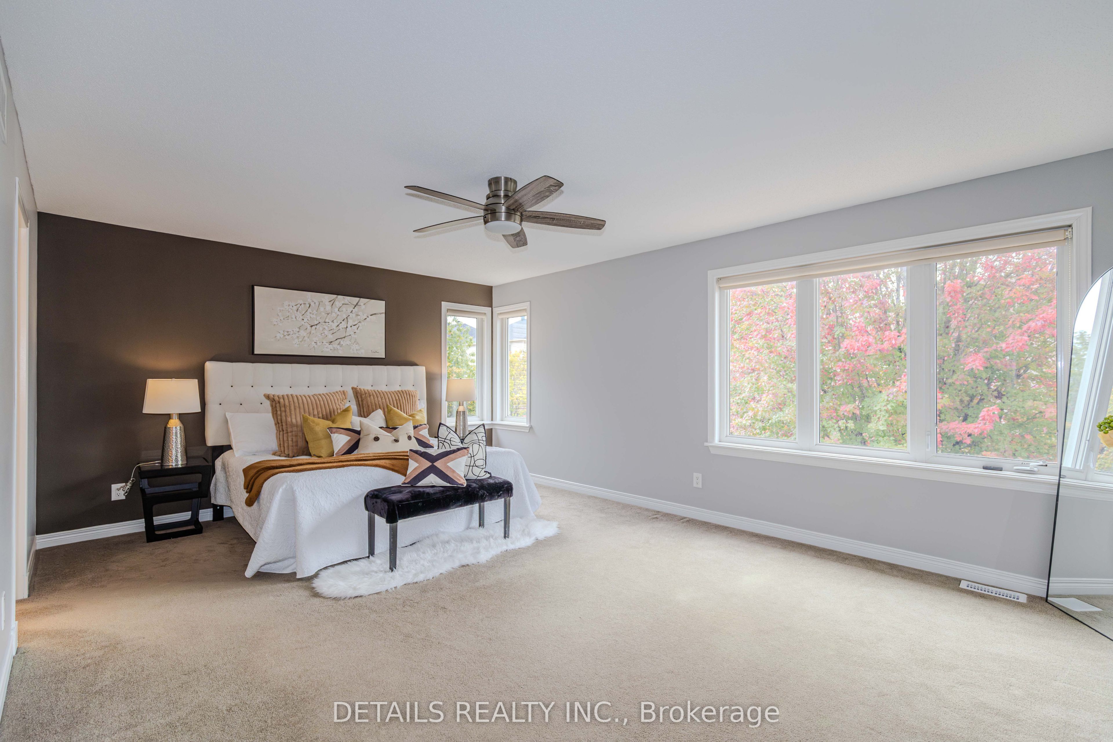 703 Kilmar Crescent Property Photo 23