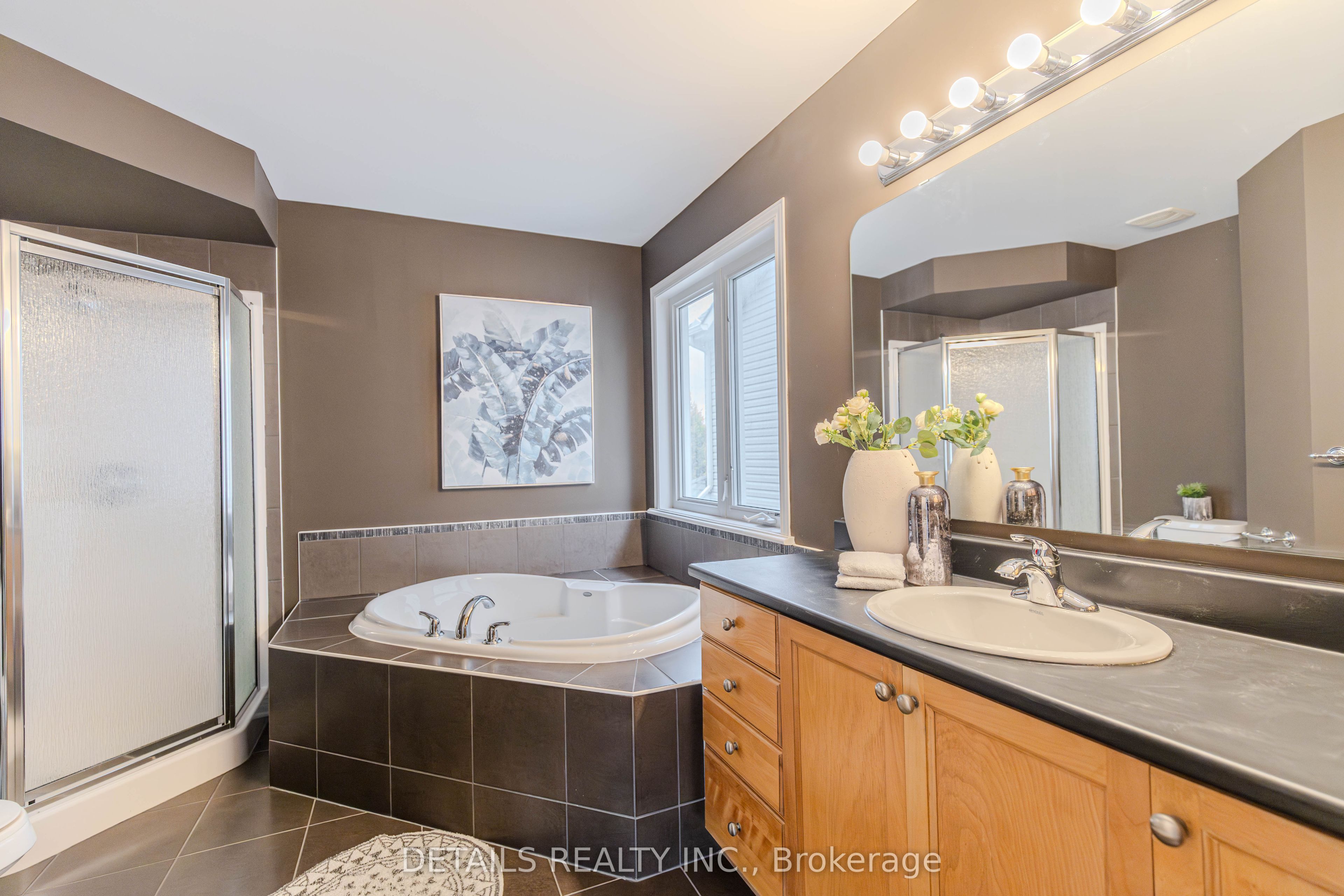 703 Kilmar Crescent Property Photo 26