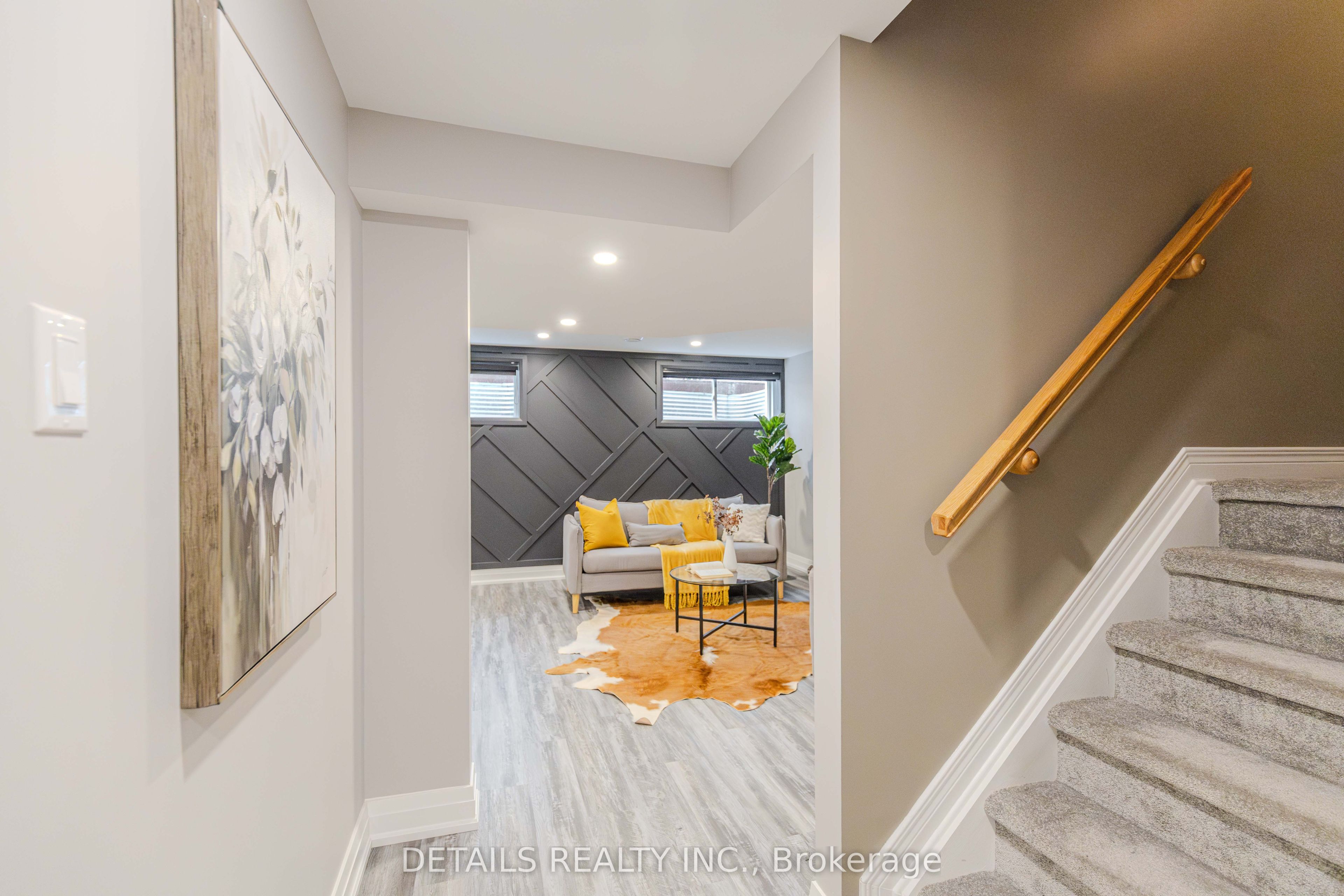 703 Kilmar Crescent Property Photo 35