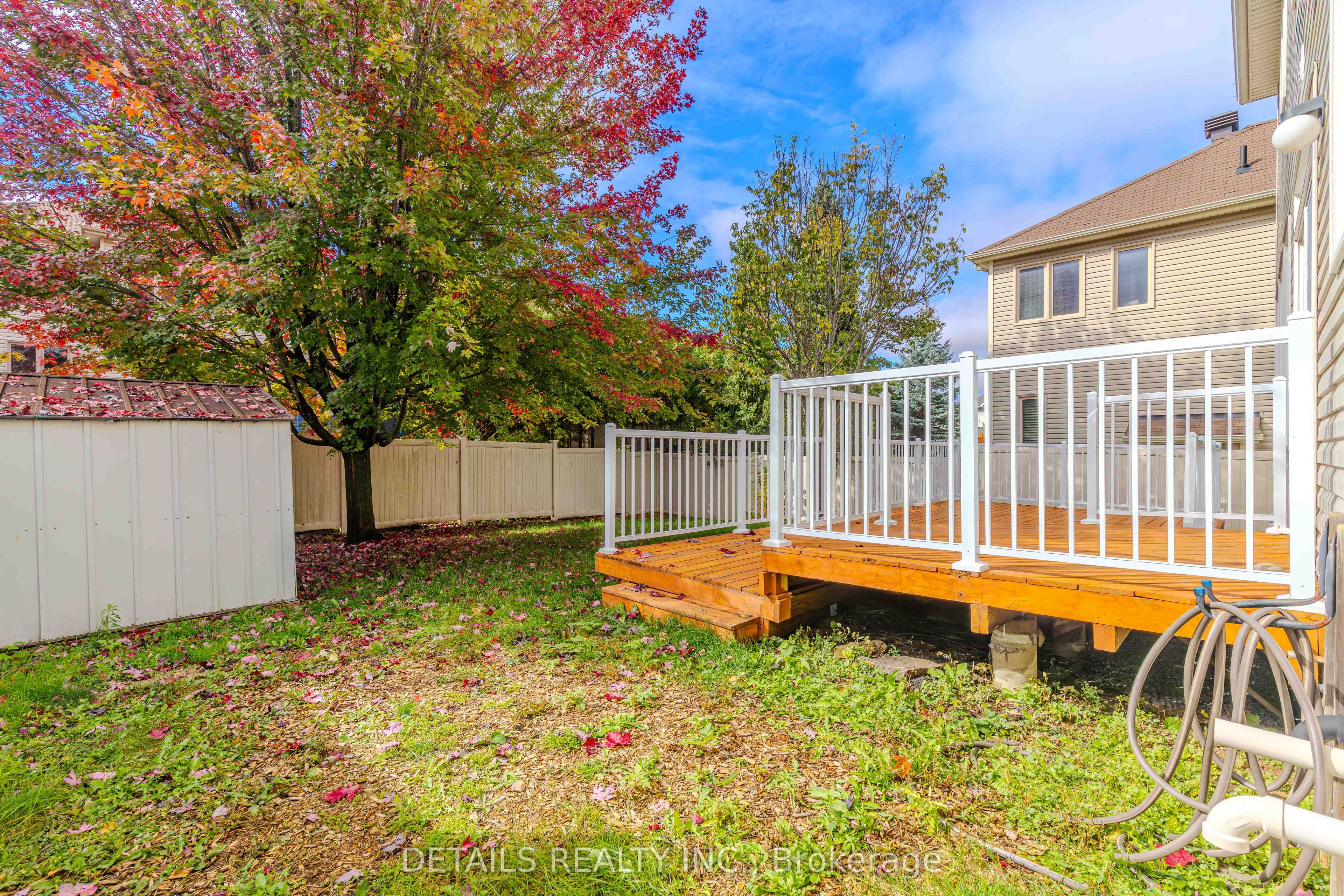 703 Kilmar Crescent Property Photo 44