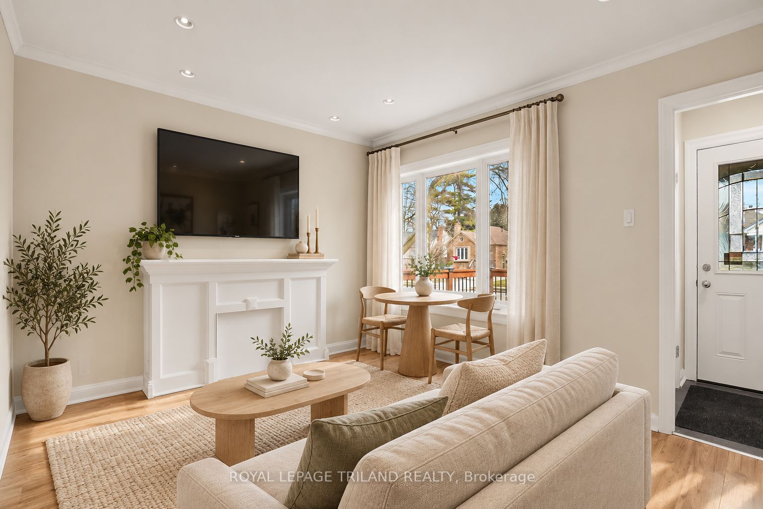 1324 Brydges Street A Property Photo 1