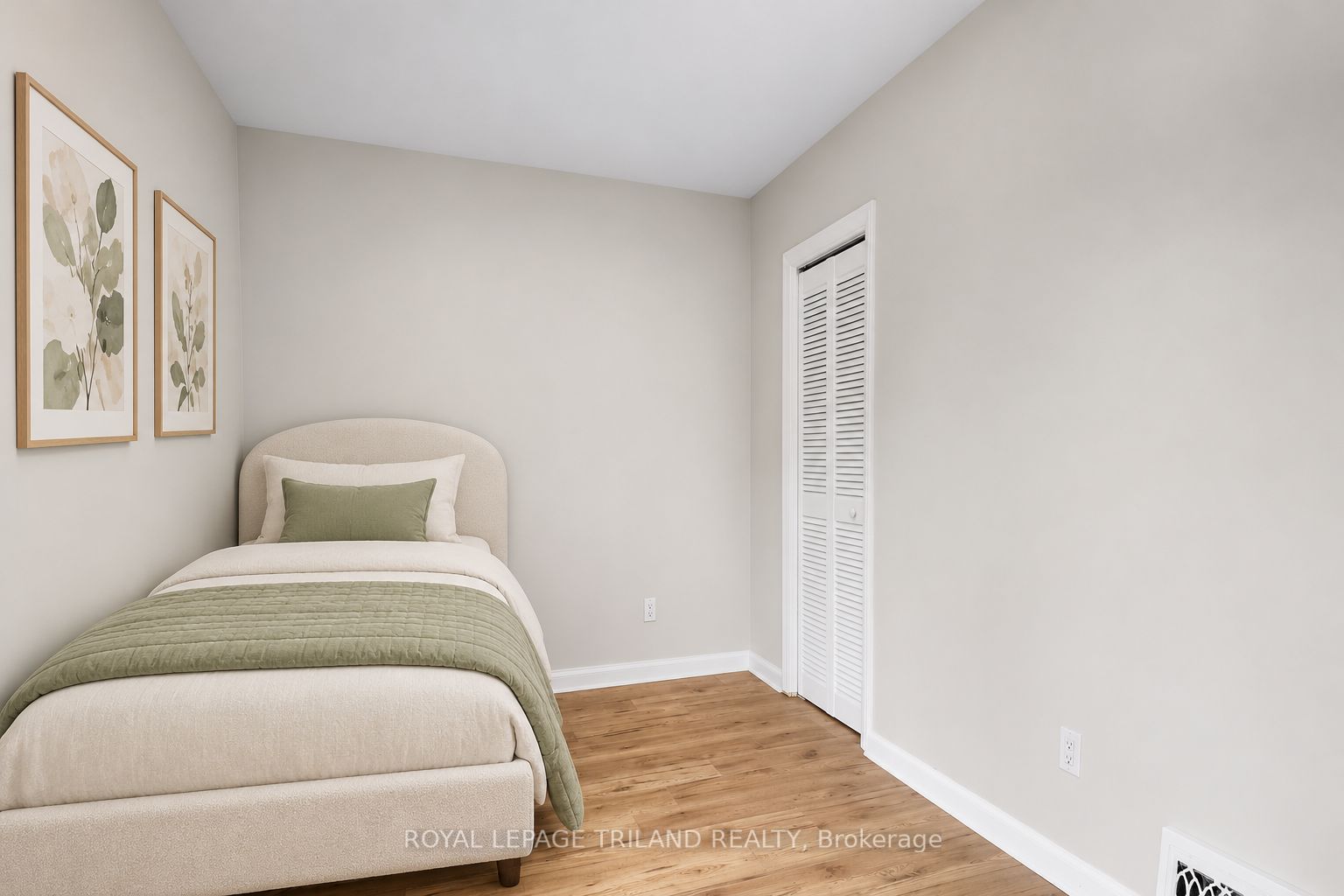 1324 Brydges Street A Property Photo 6