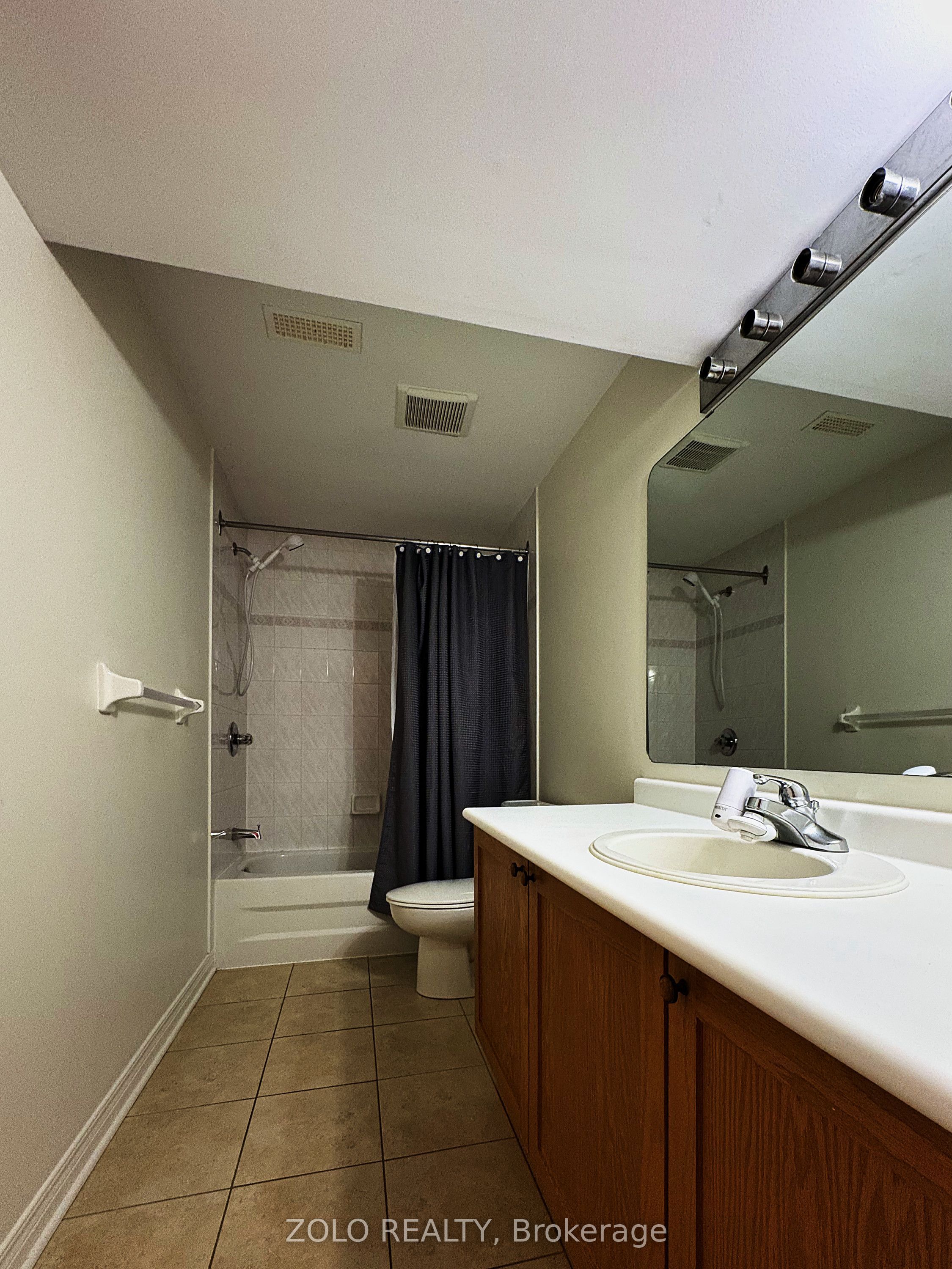 255 Stoneway Drive Property Photo 19