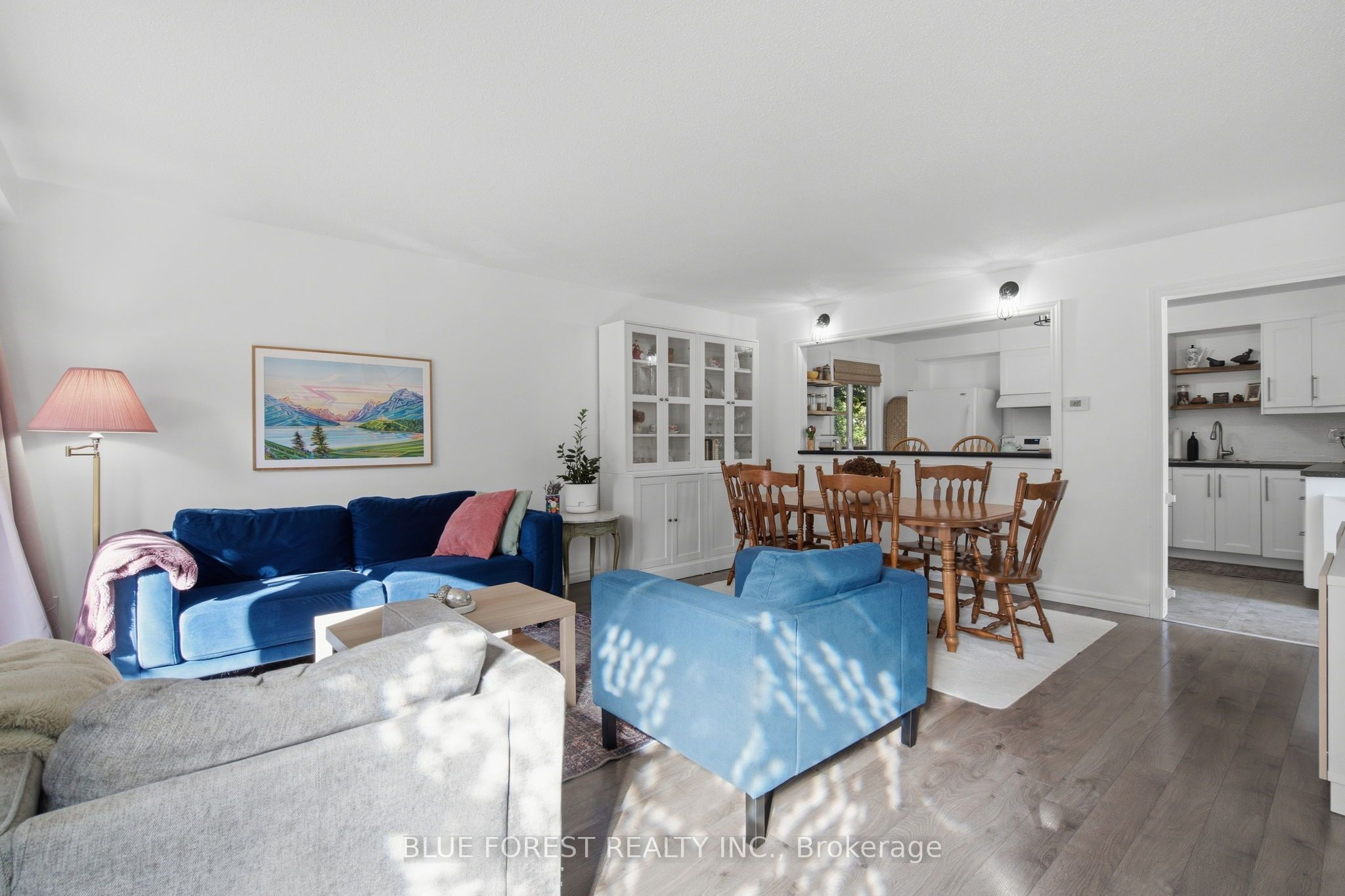 114 Hearthside Place Property Photo 5