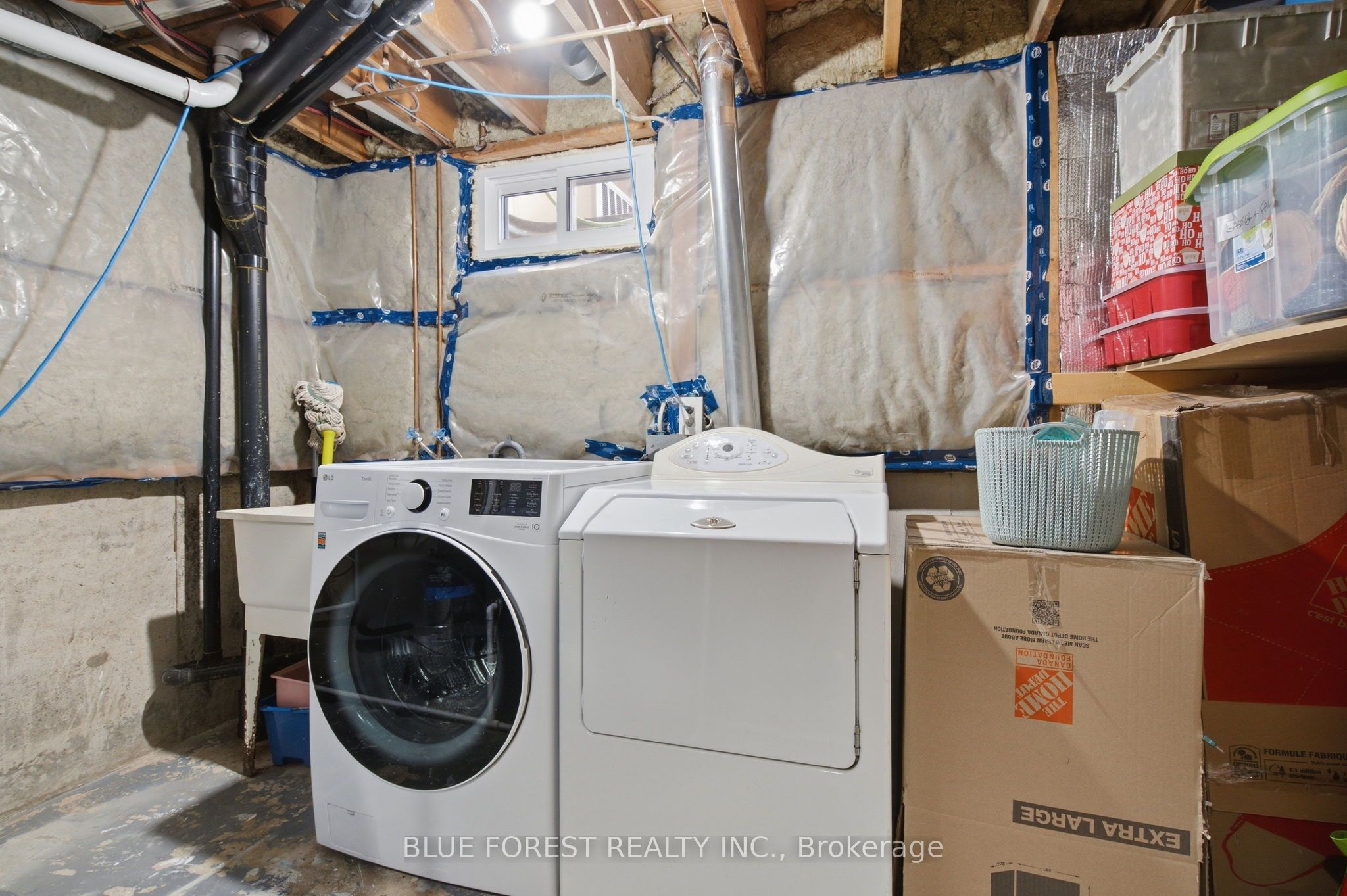 114 Hearthside Place Property Photo 29