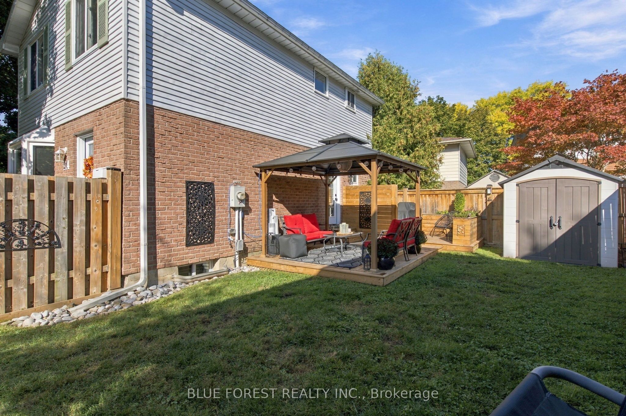 114 Hearthside Place Property Photo 31