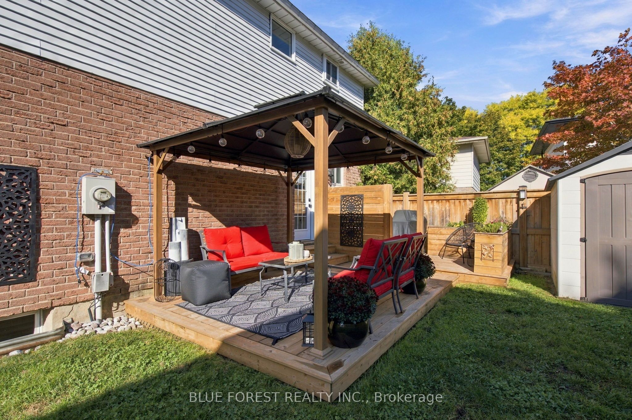114 Hearthside Place Property Photo 34