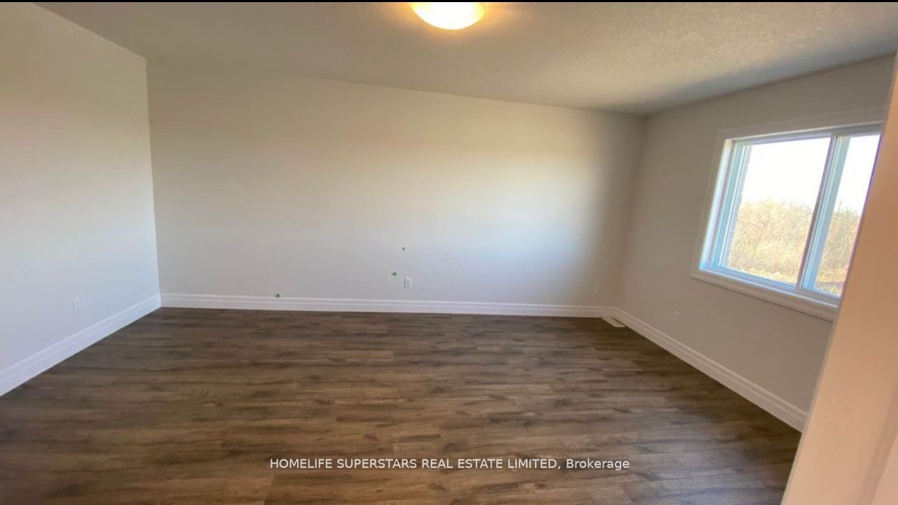 32 Faith Street 7 Property Photo 6