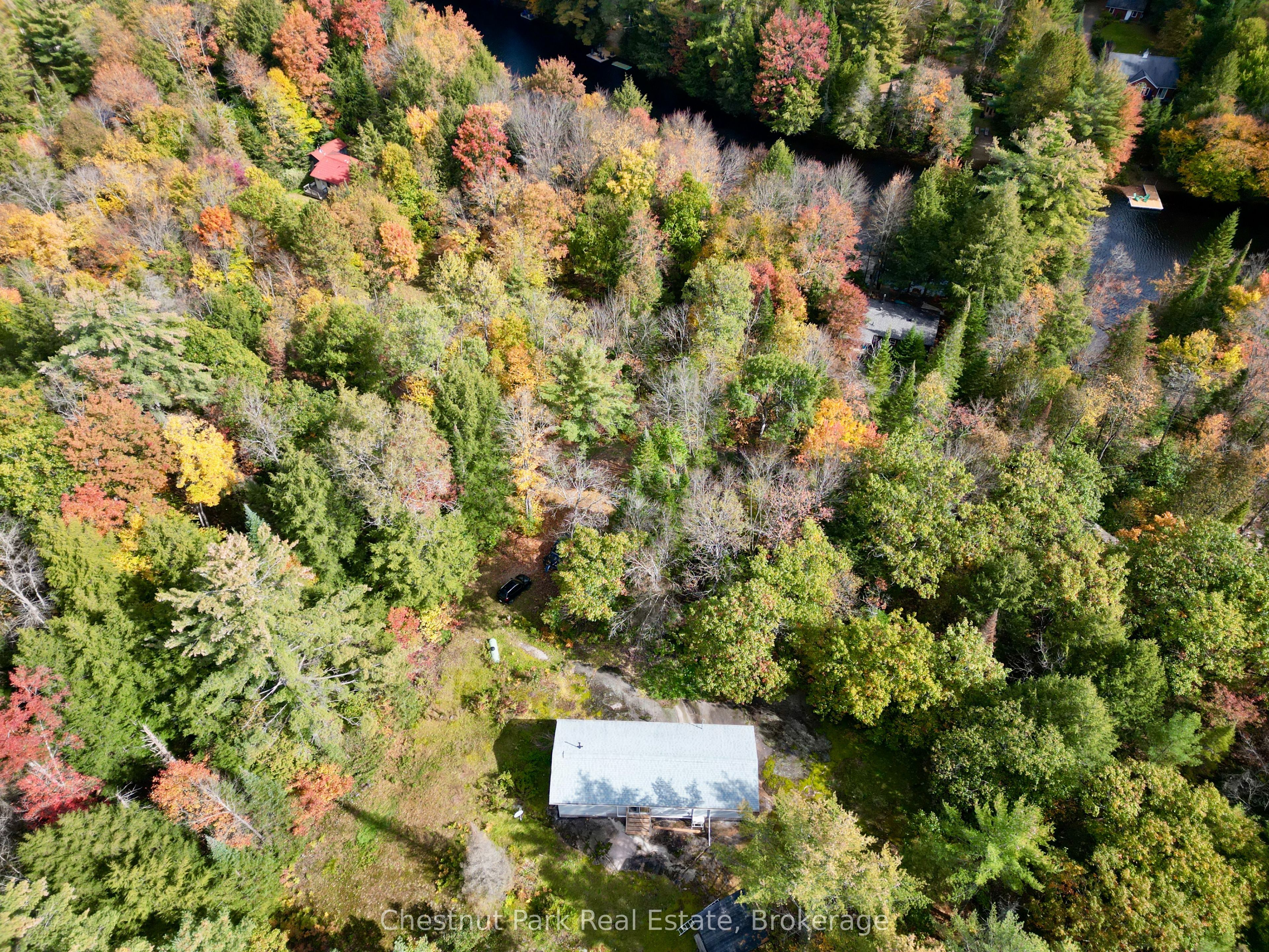 1041 Holiday Park Drive Property Photo 3