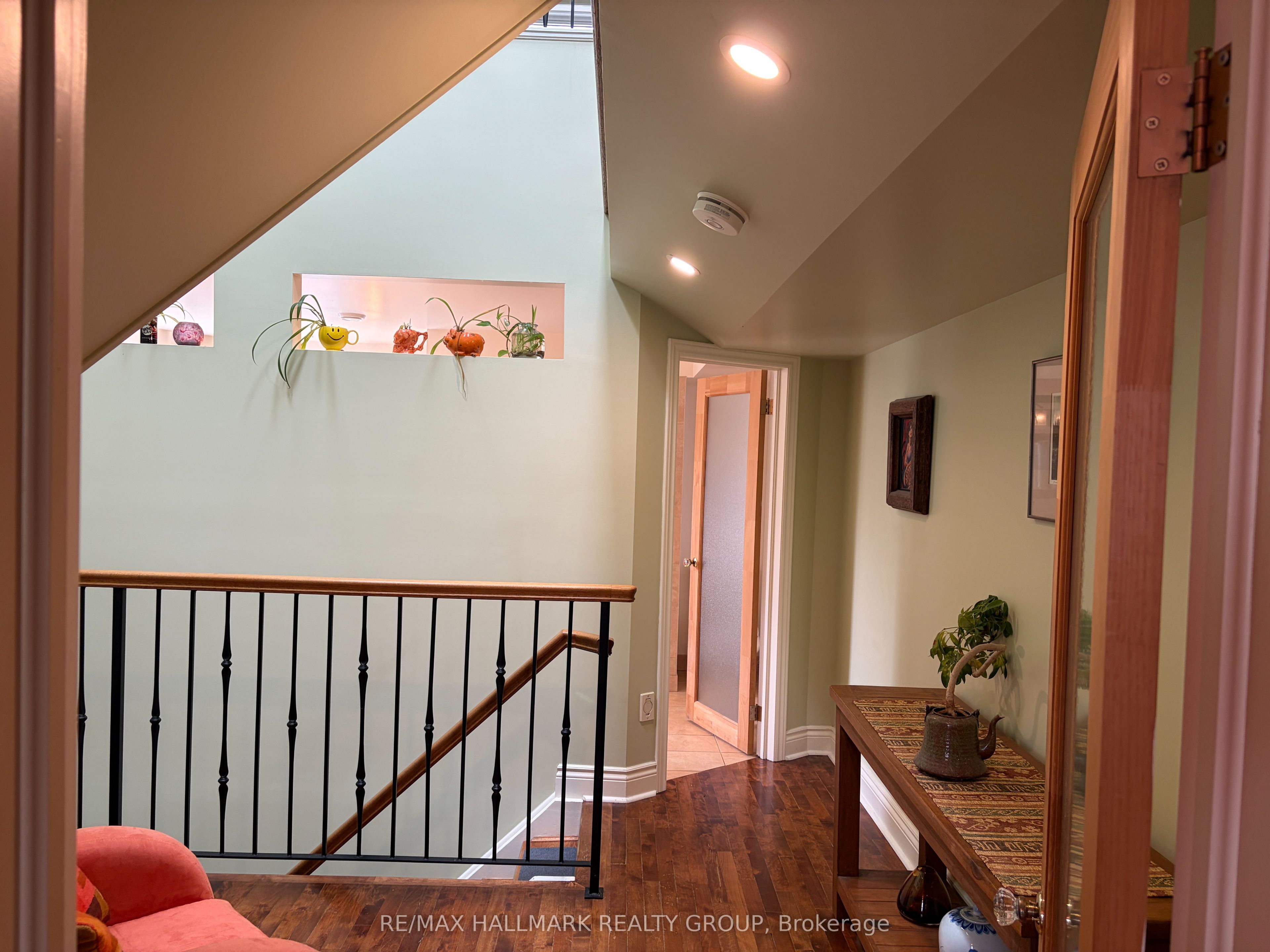 116 Hamilton Avenue N Property Photo 14