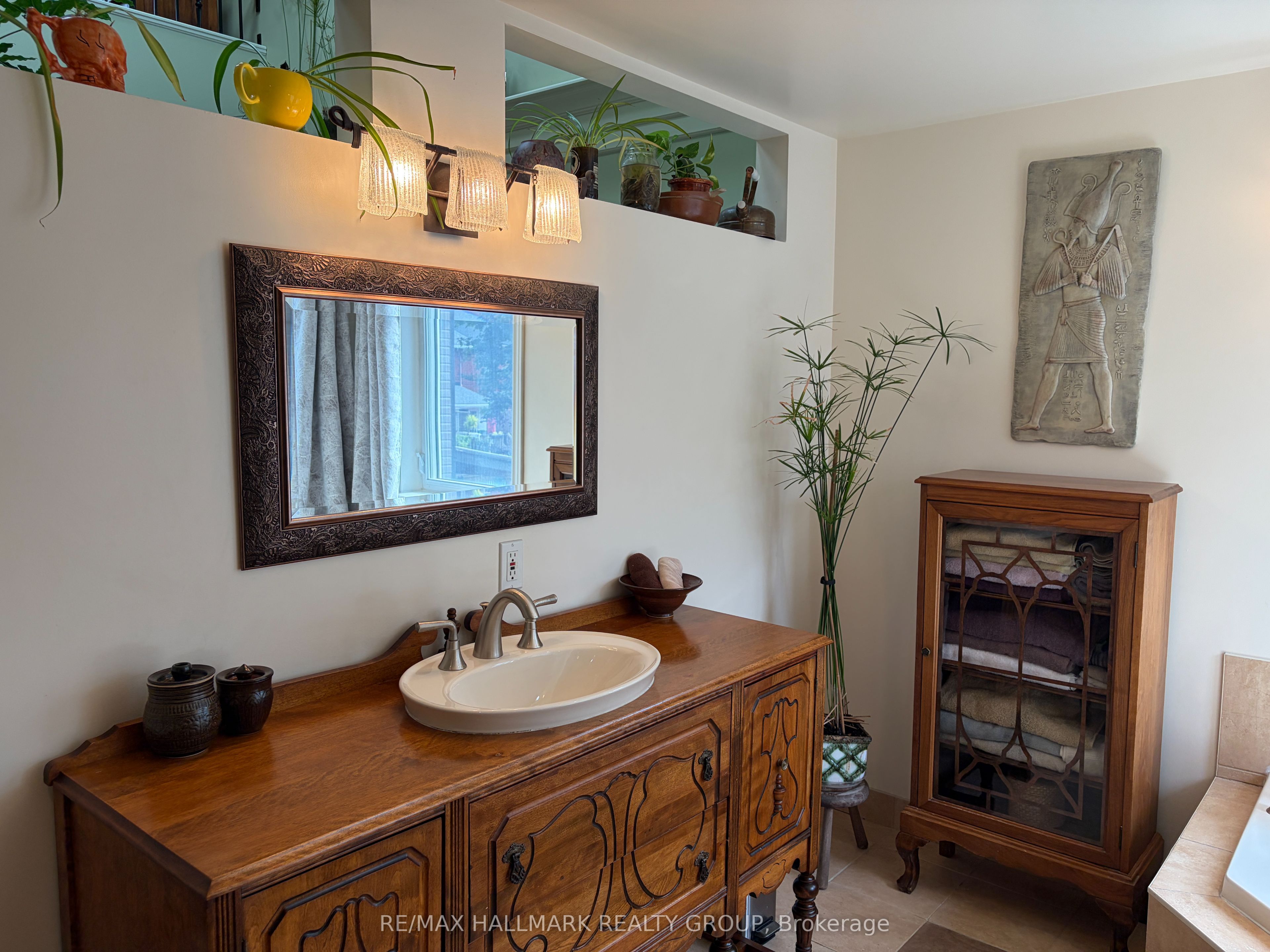 116 Hamilton Avenue N Property Photo 16