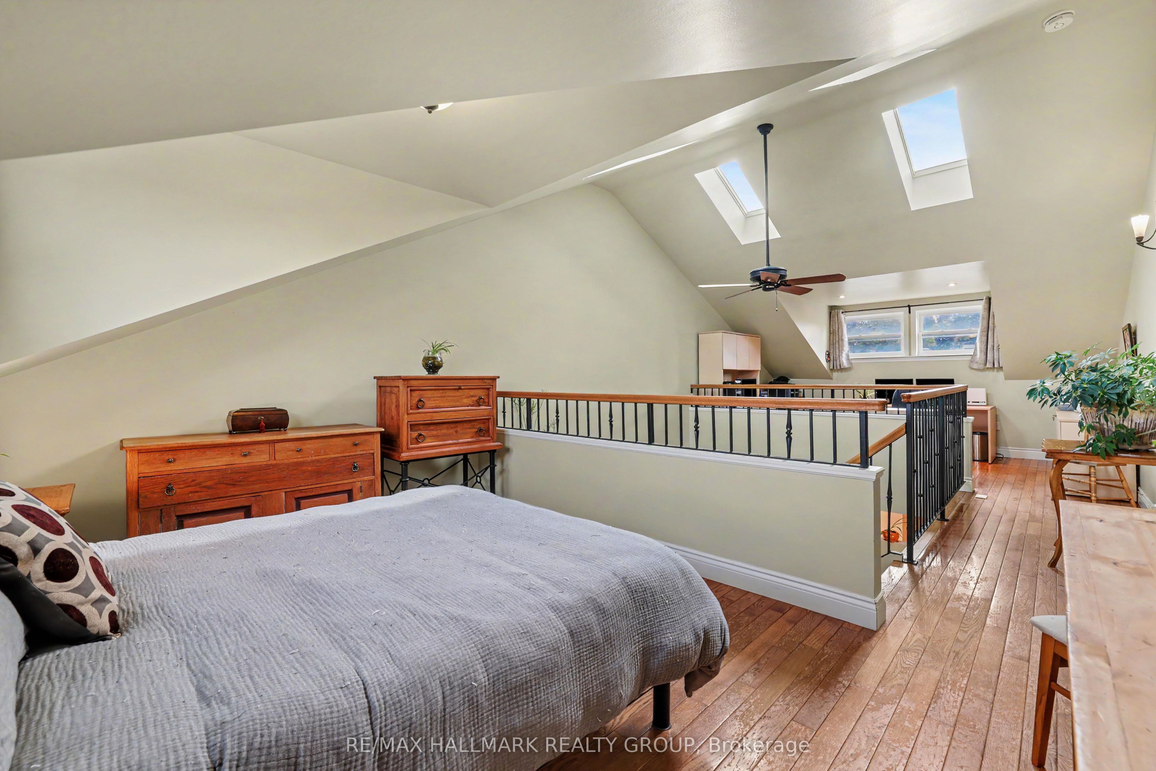 116 Hamilton Avenue N Property Photo 20