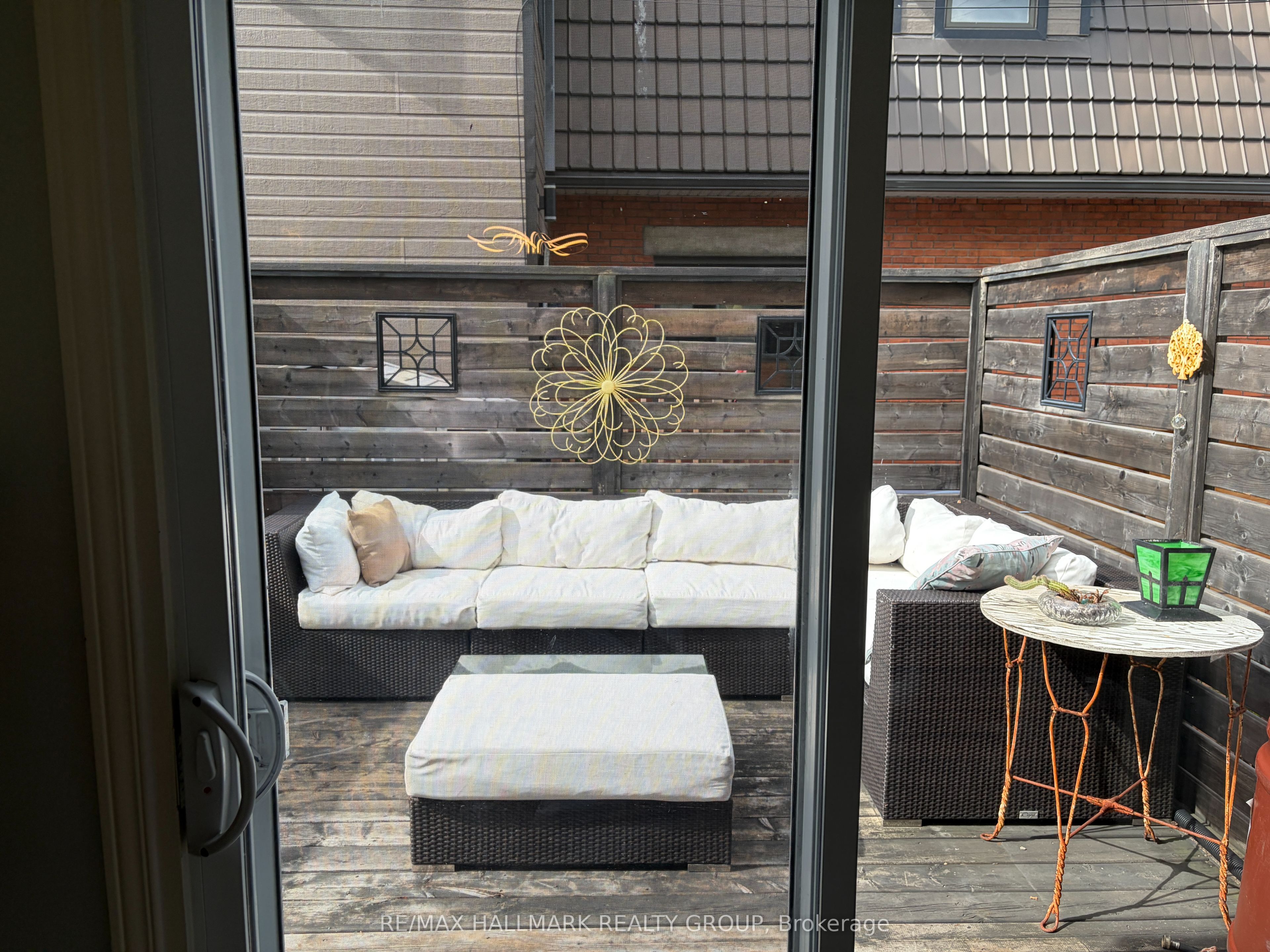 116 Hamilton Avenue N Property Photo 28