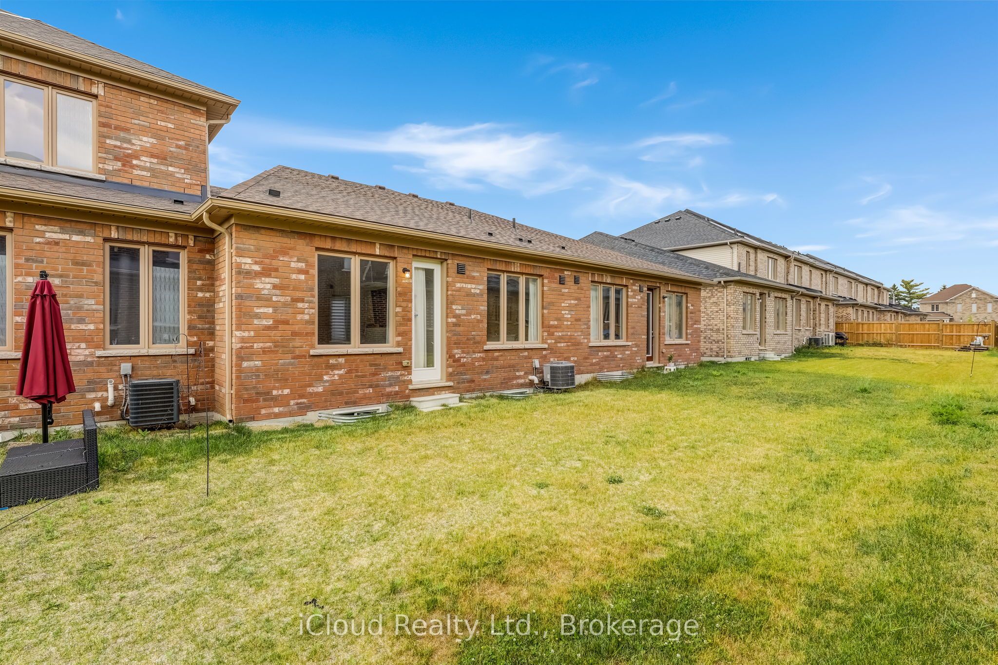 11 Harwood Street Property Photo 31