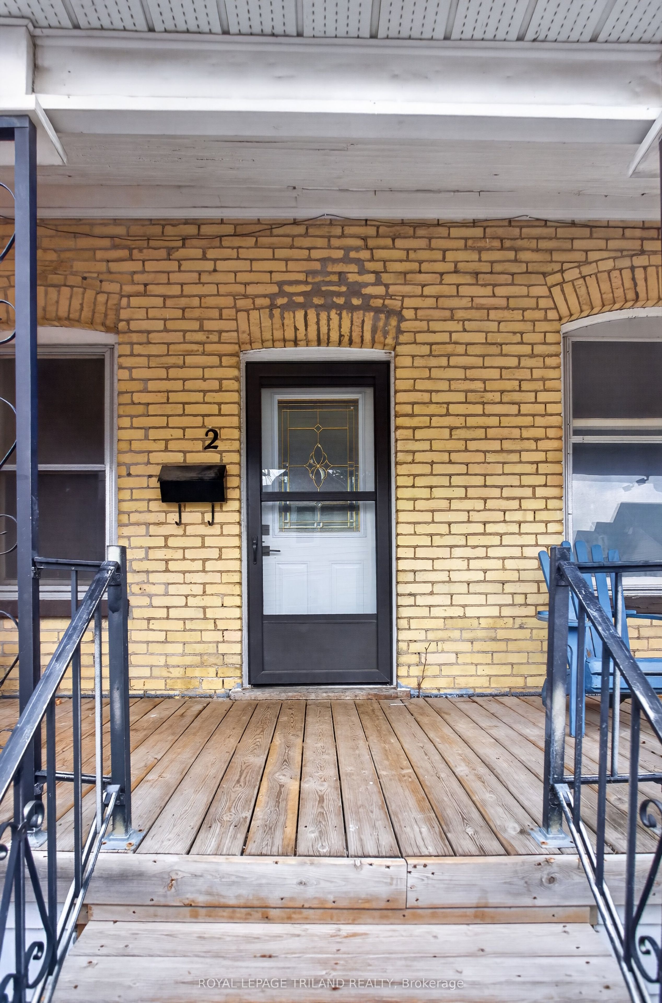 2.5 Antrim Street Property Photo 2