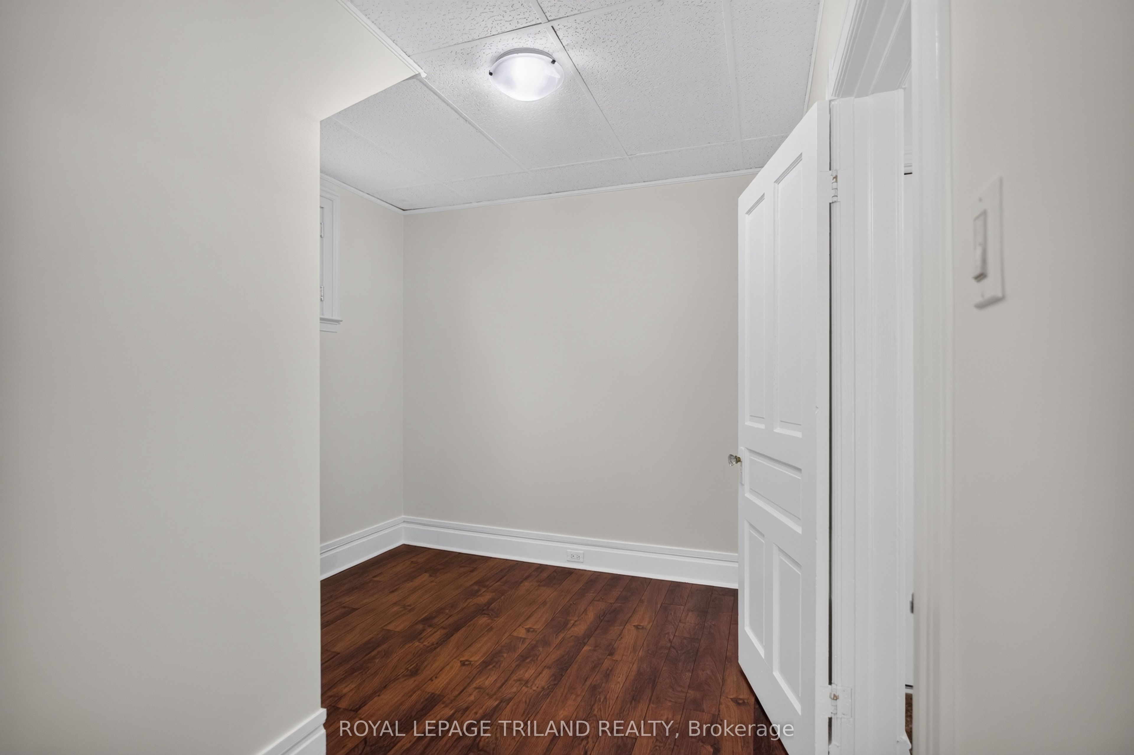 2.5 Antrim Street Property Photo 21