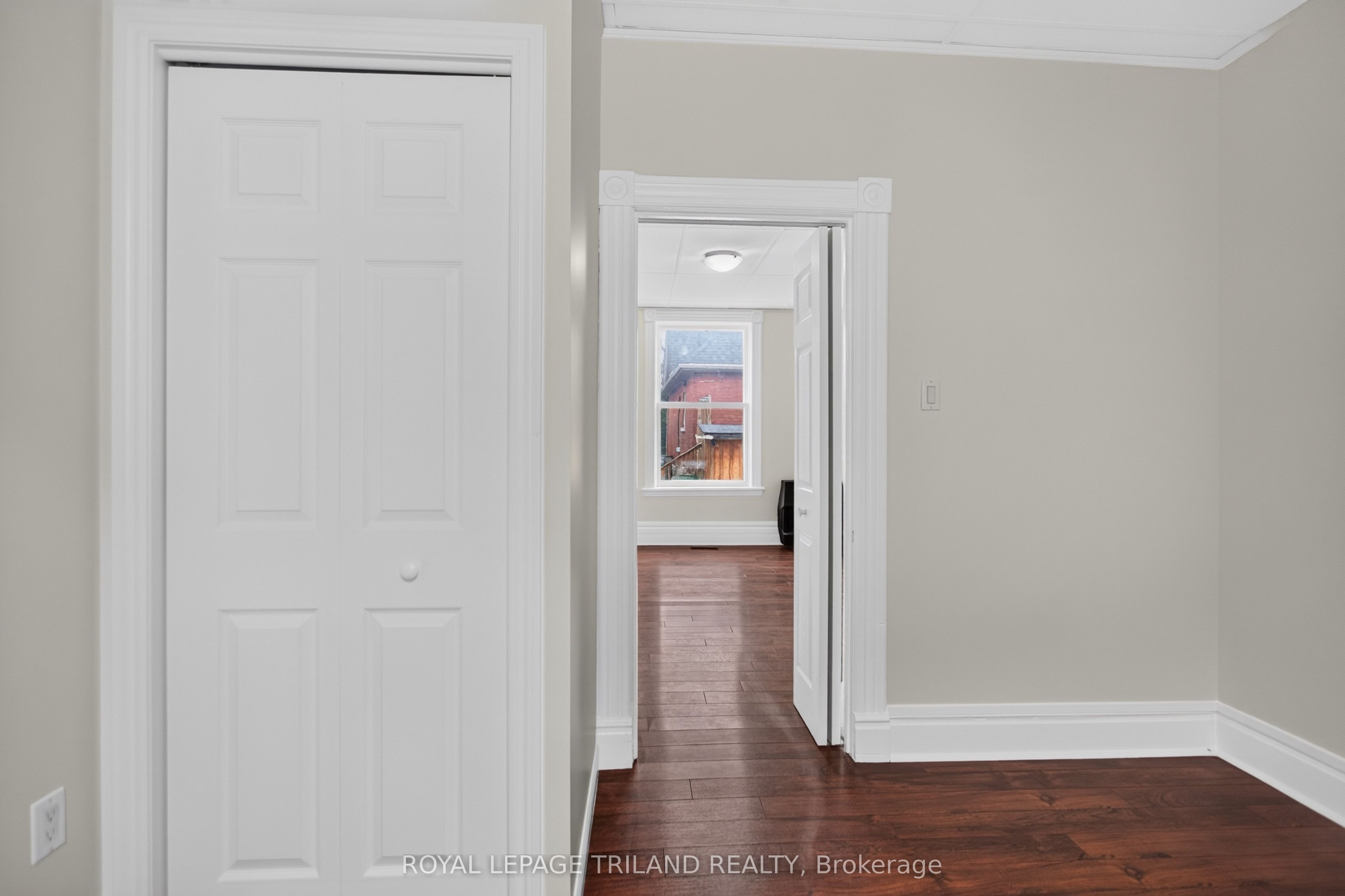 2.5 Antrim Street Property Photo 25