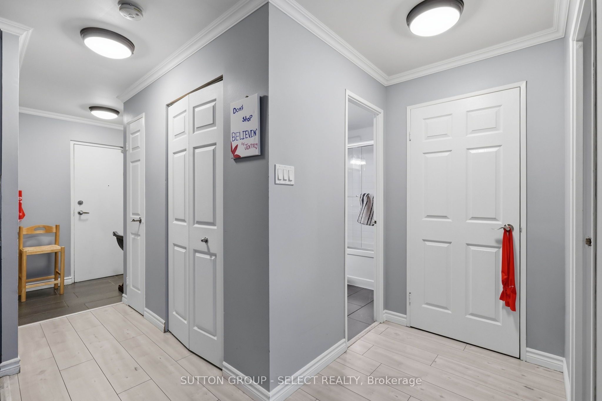 1102 Jalna Boulevard 408 Property Photo 9
