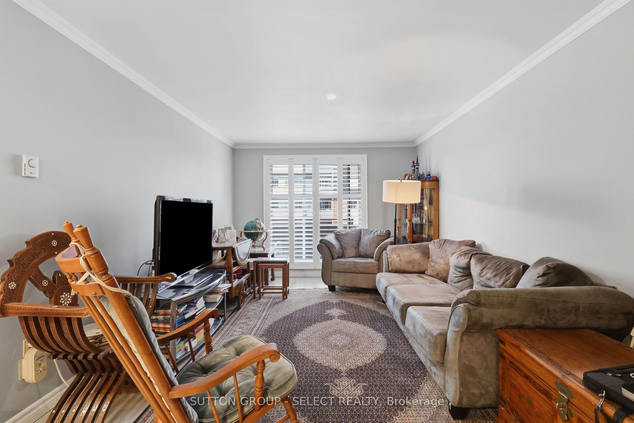 1102 Jalna Boulevard 408 Property Photo 12