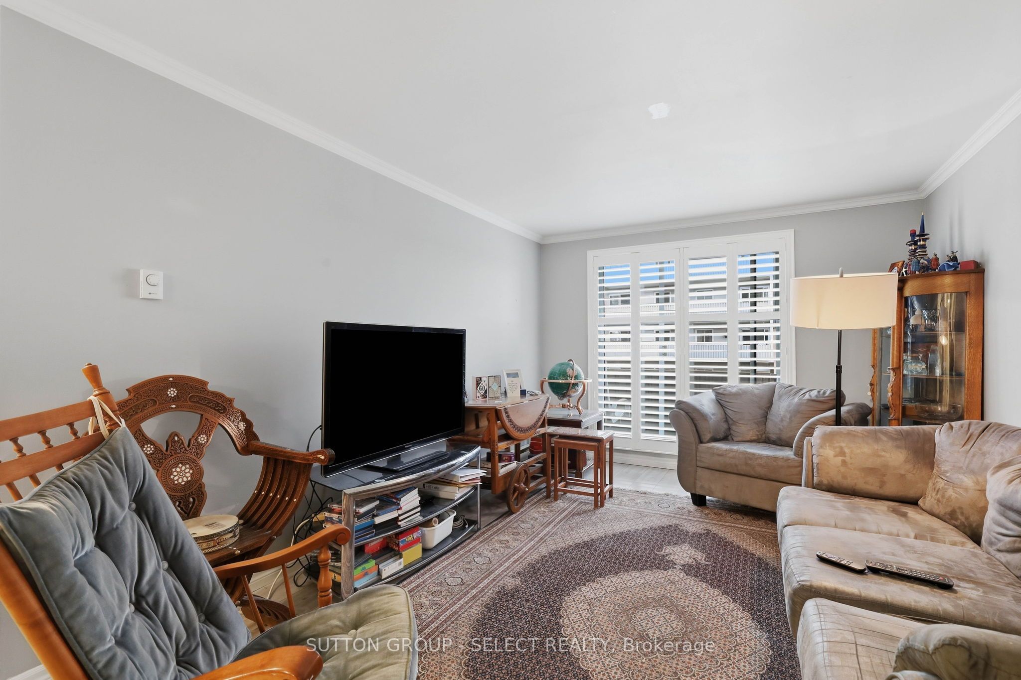 1102 Jalna Boulevard 408 Property Photo 13