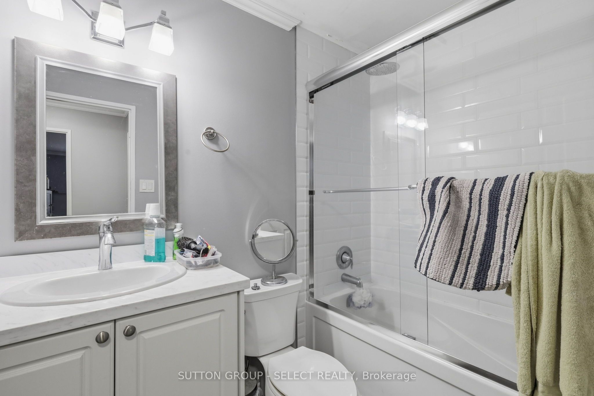 1102 Jalna Boulevard 408 Property Photo 21