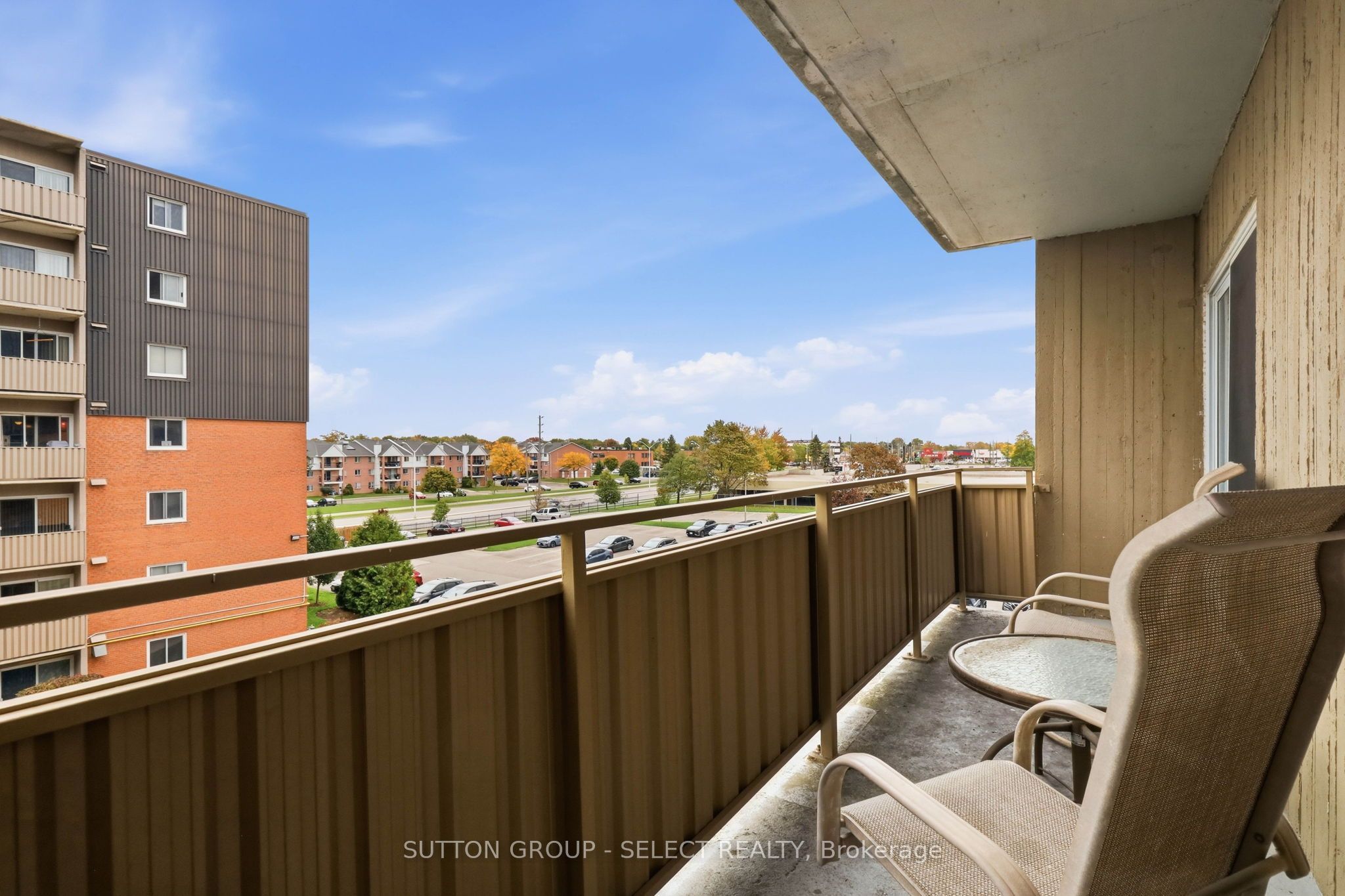 1102 Jalna Boulevard 408 Property Photo 25
