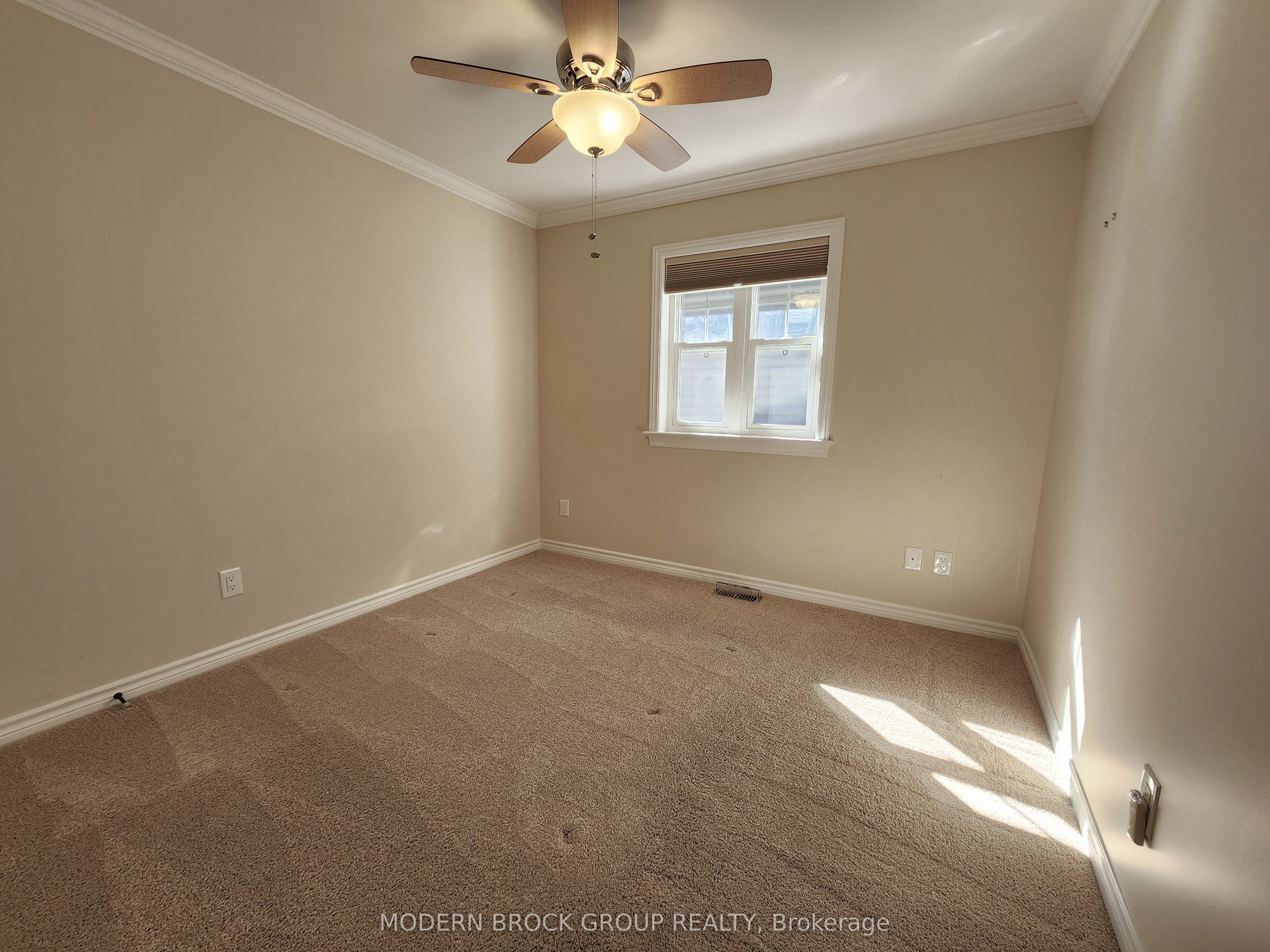 158 Wildwood Crescent Property Photo 35