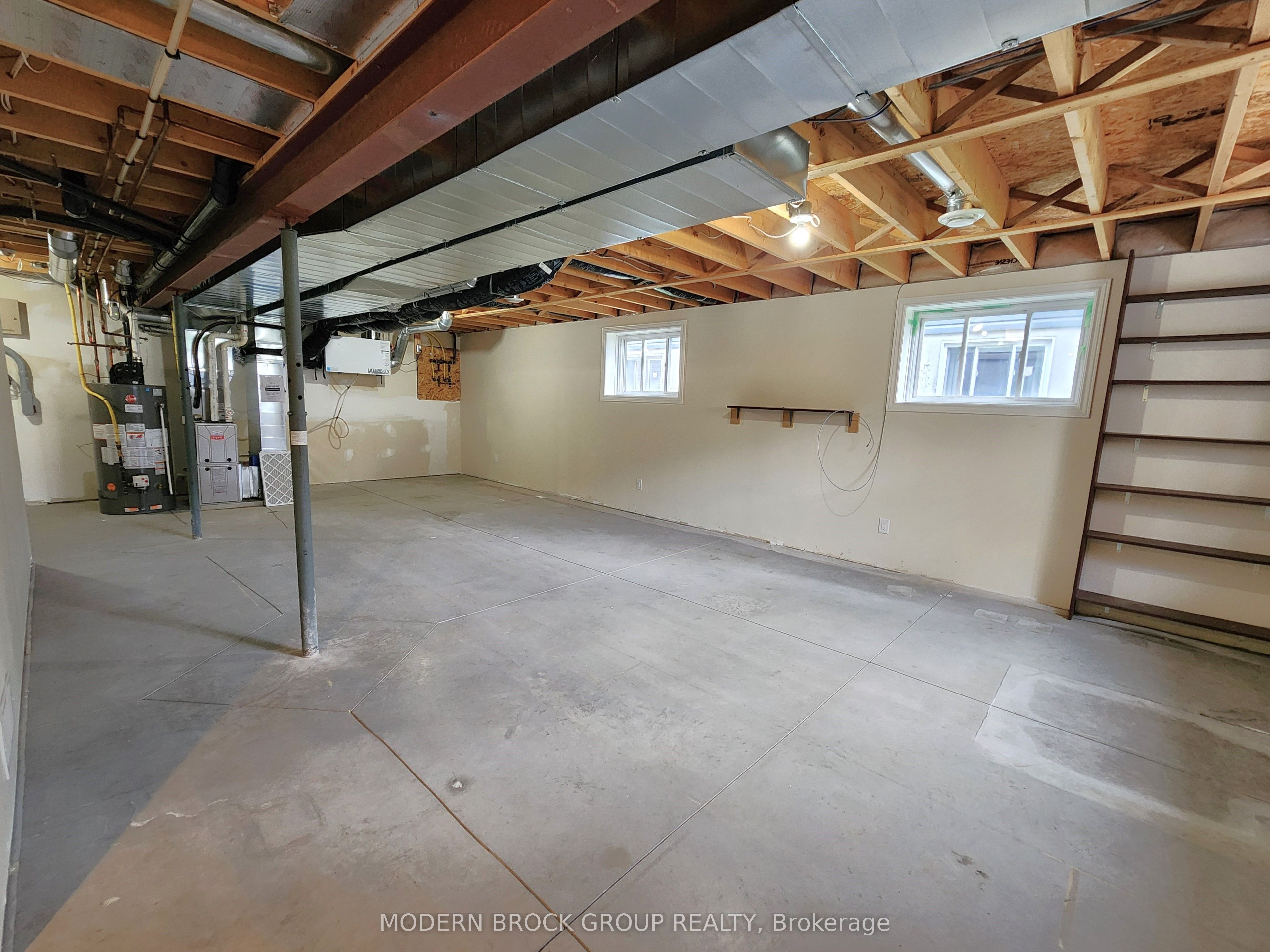 158 Wildwood Crescent Property Photo 42