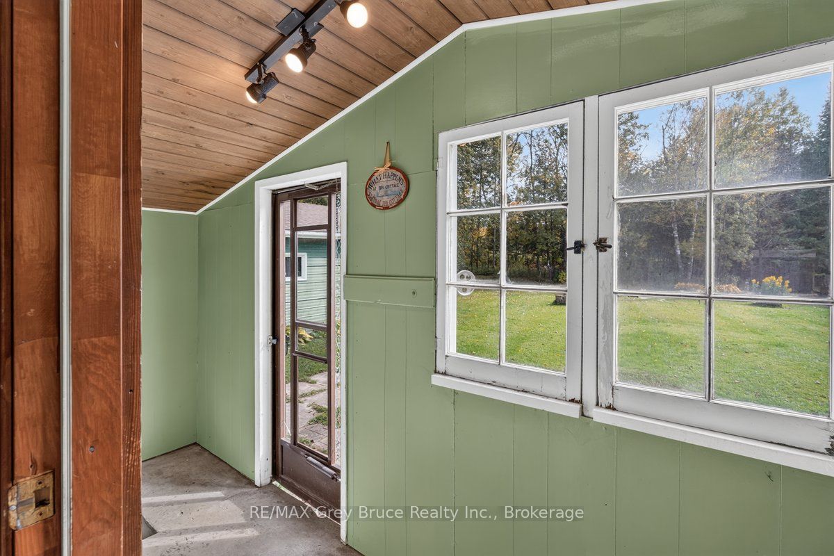 243 Mccullough Lake Drive Property Photo 7