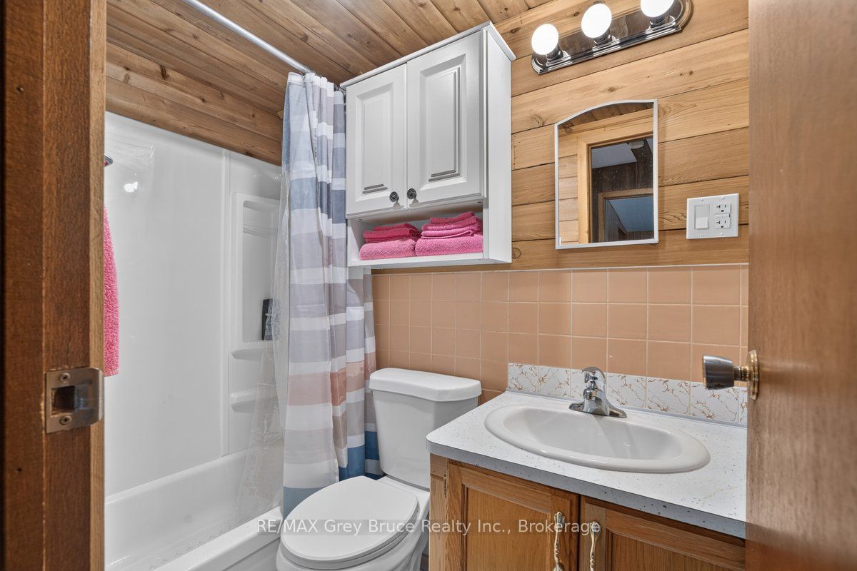 243 Mccullough Lake Drive Property Photo 14