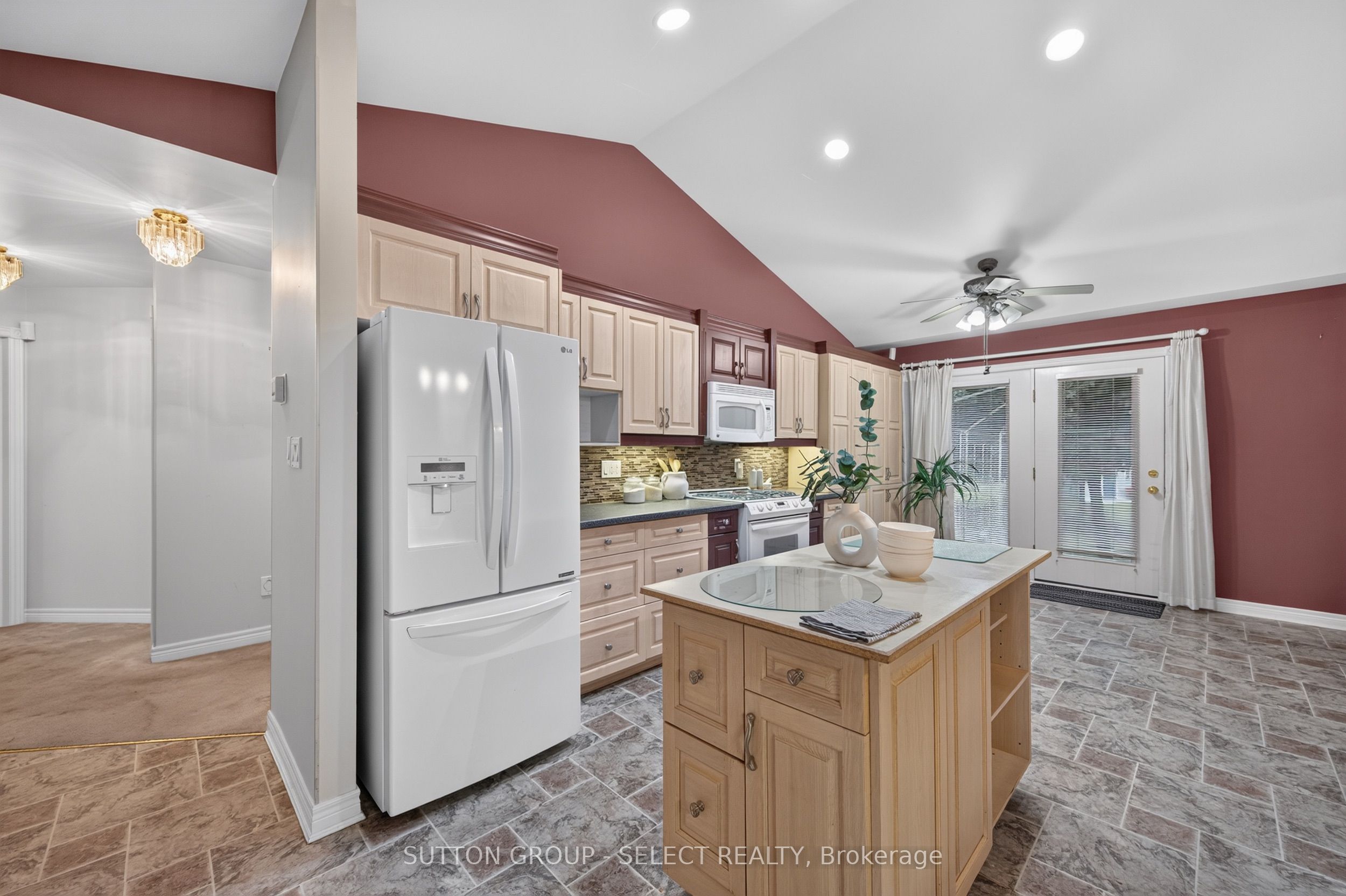 8 Kennedy Court Property Photo 16