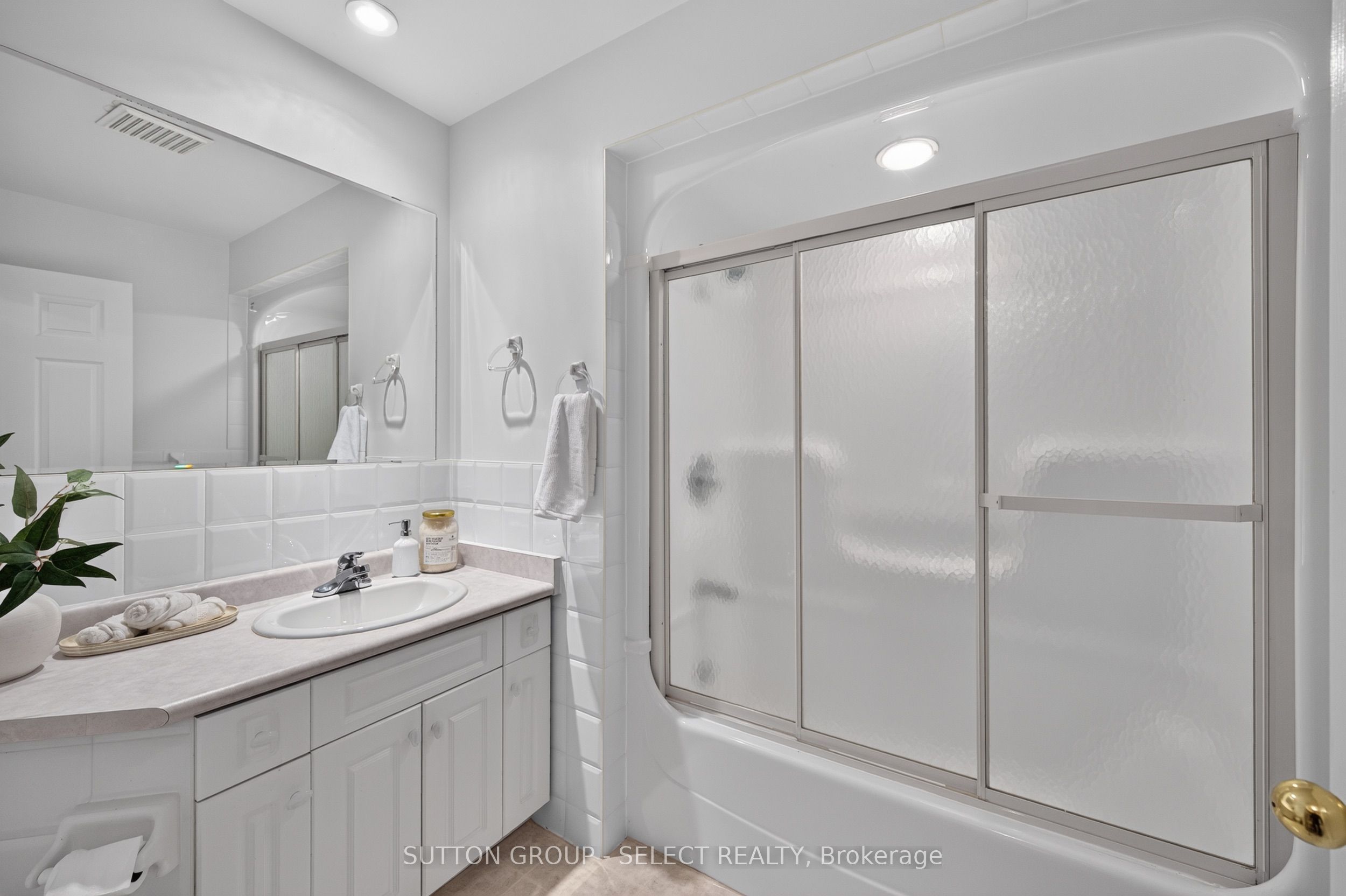 8 Kennedy Court Property Photo 21
